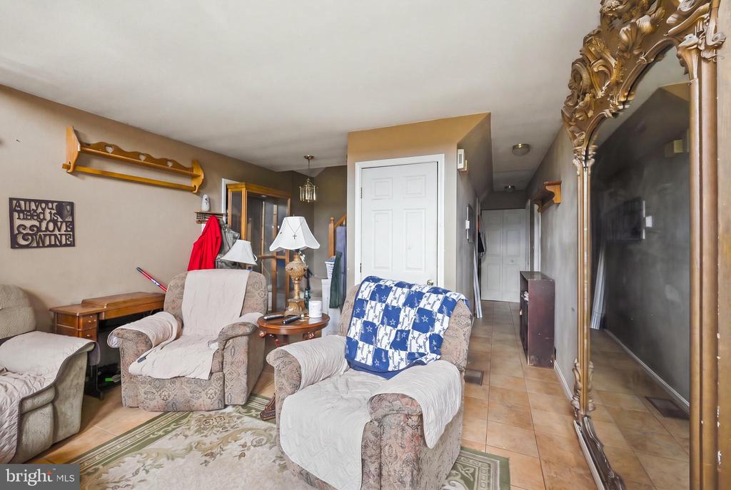14700 MARTINS MOUNTAIN LANE