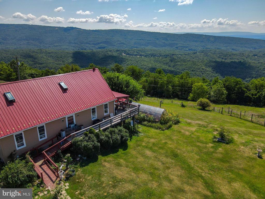 14700 MARTINS MOUNTAIN LANE