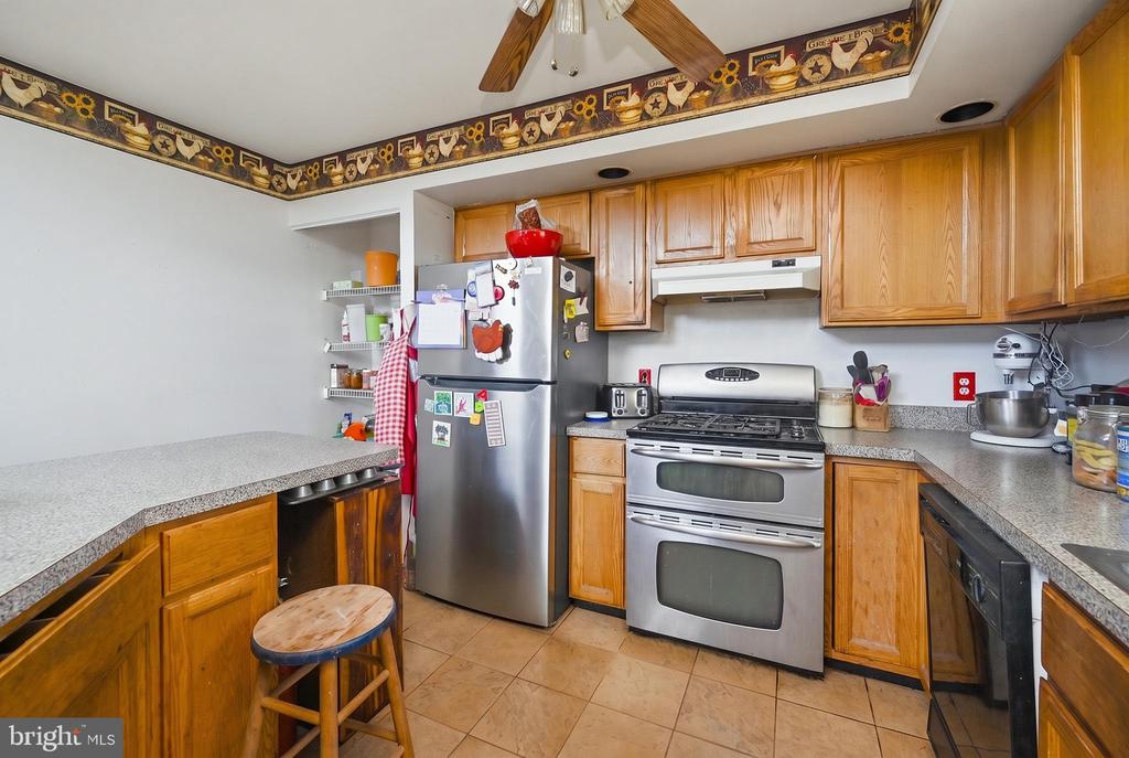 14700 MARTINS MOUNTAIN LANE