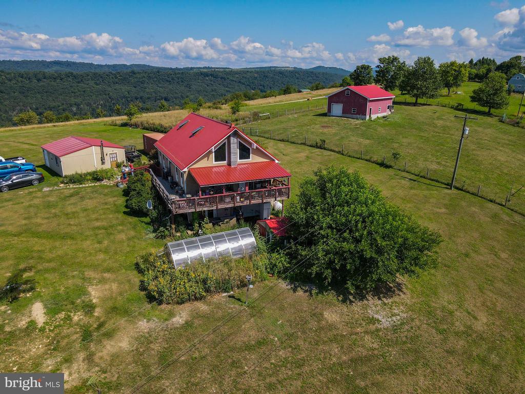14700 MARTINS MOUNTAIN LANE