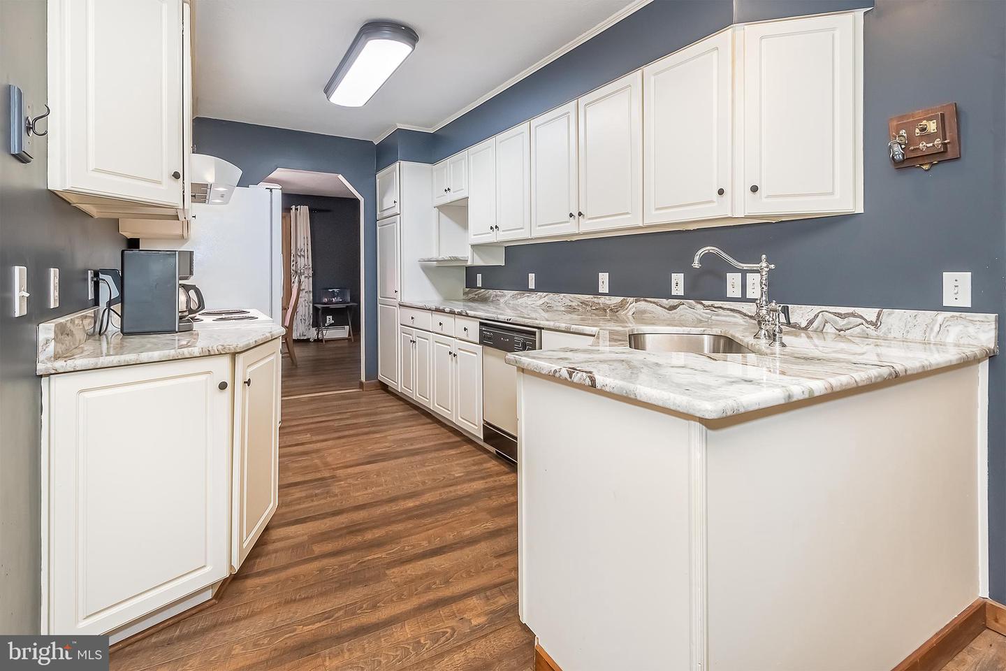 223 Wooded Ridge Rd