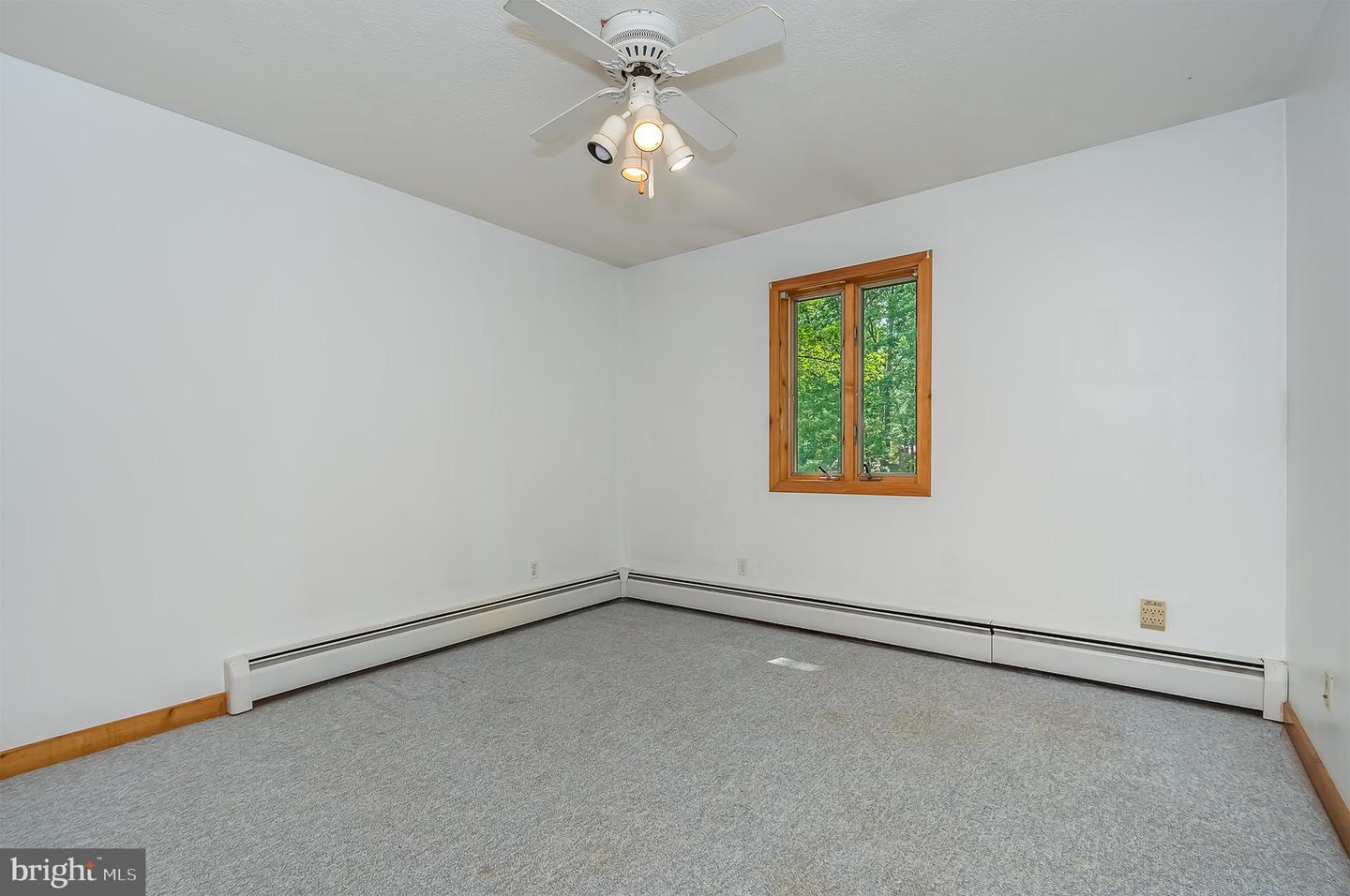 223 Wooded Ridge Rd