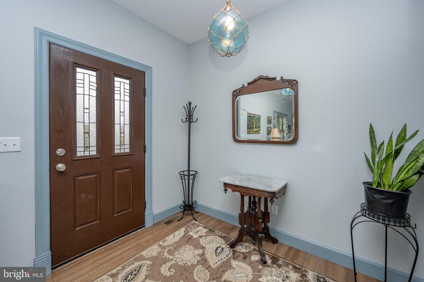 96 Glendale Woods Rd