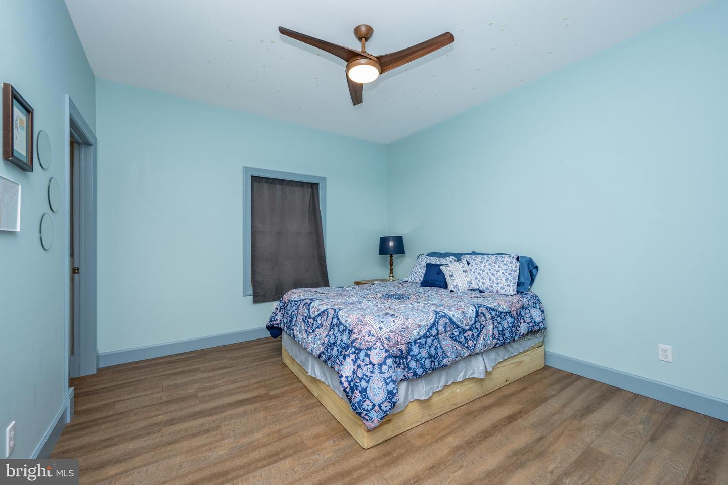 96 Glendale Woods Rd