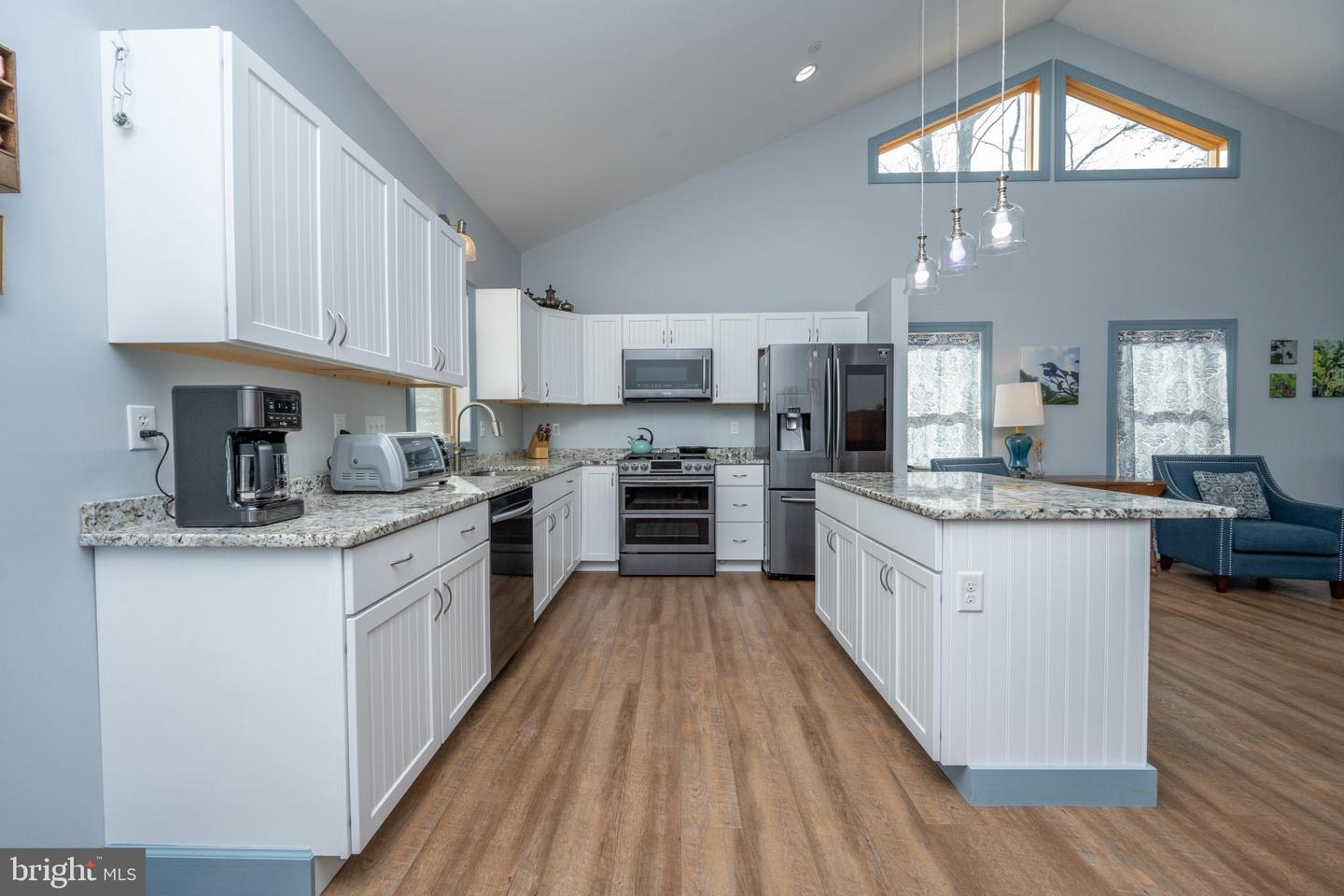 96 Glendale Woods Rd