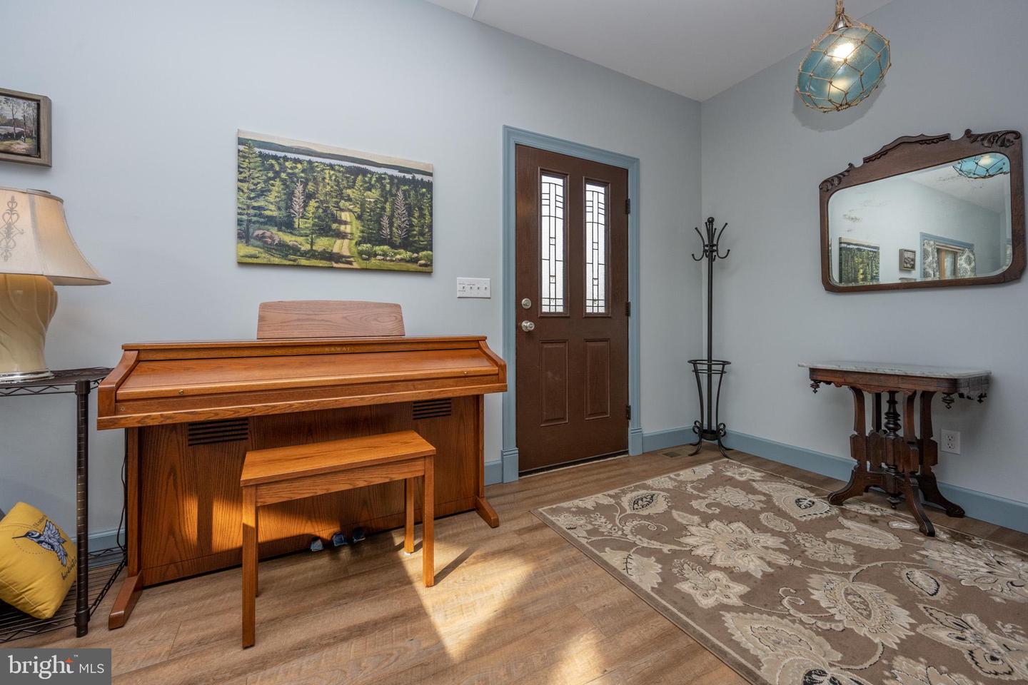 96 Glendale Woods Rd