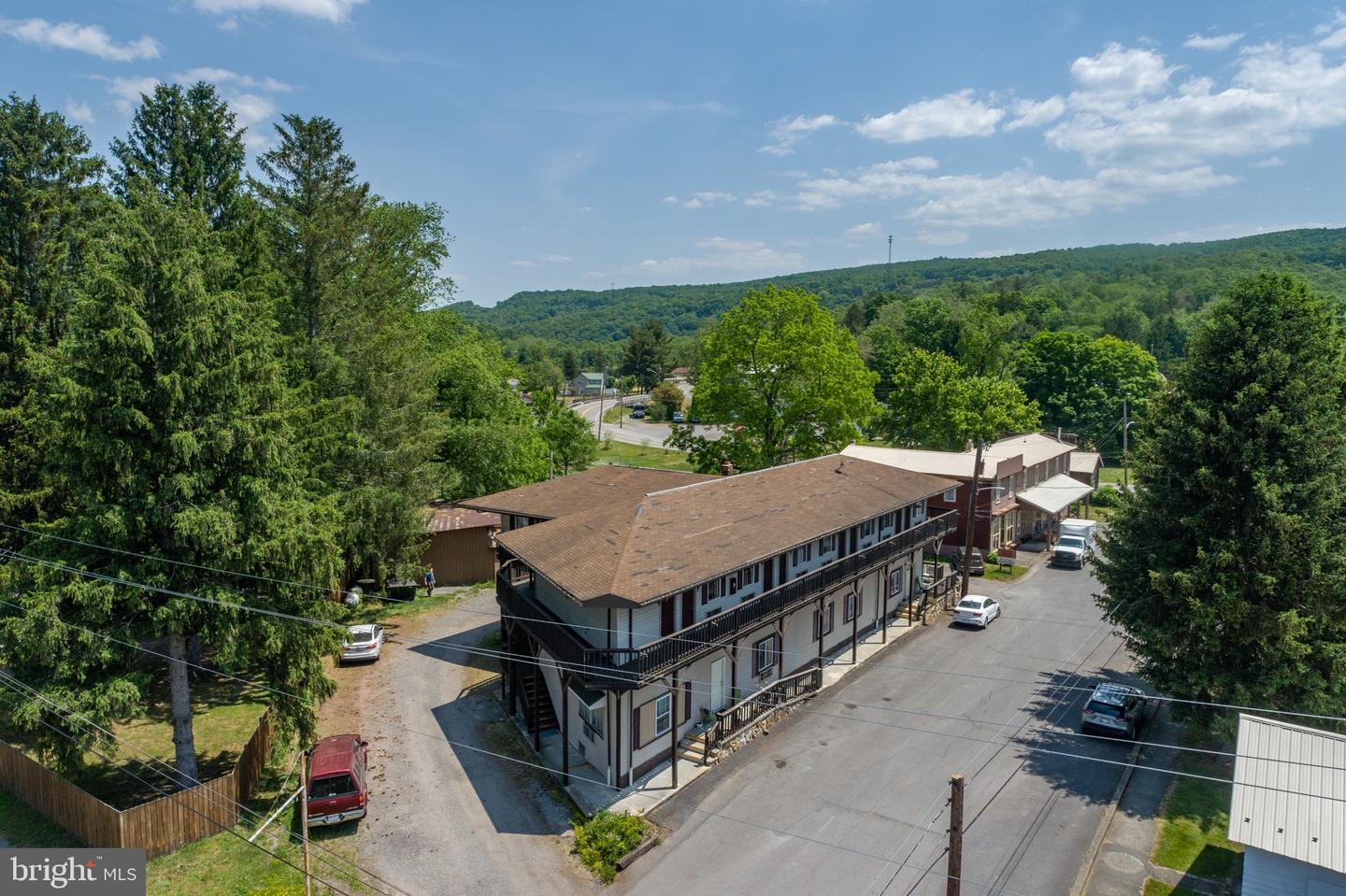 138 Walnut St