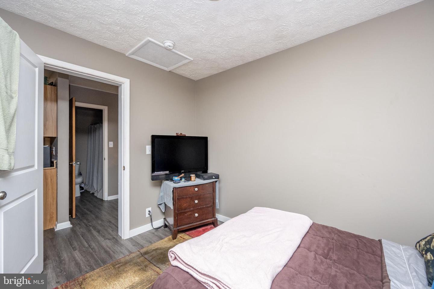 138 Walnut St
