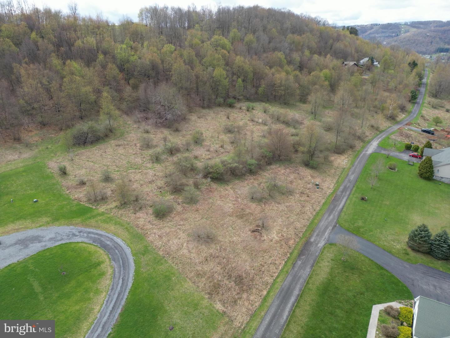 Lot 27 Settlers Pass