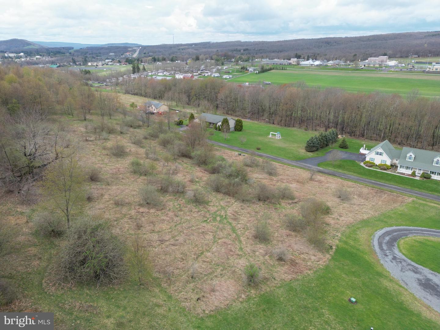 Lot 27 Settlers Pass