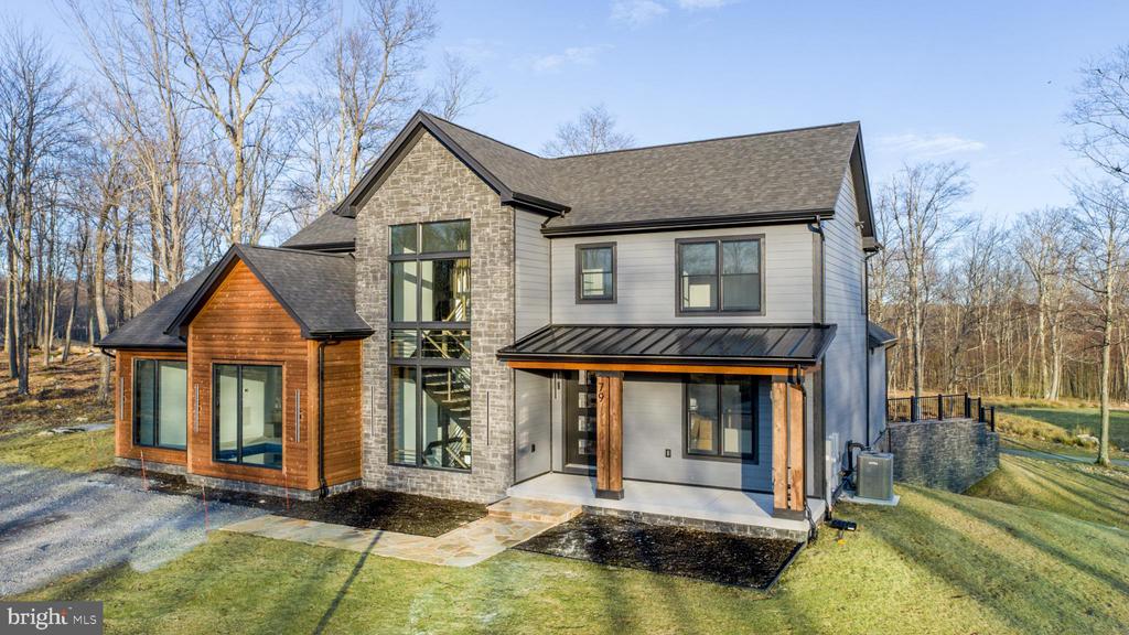 79 Irwin Way