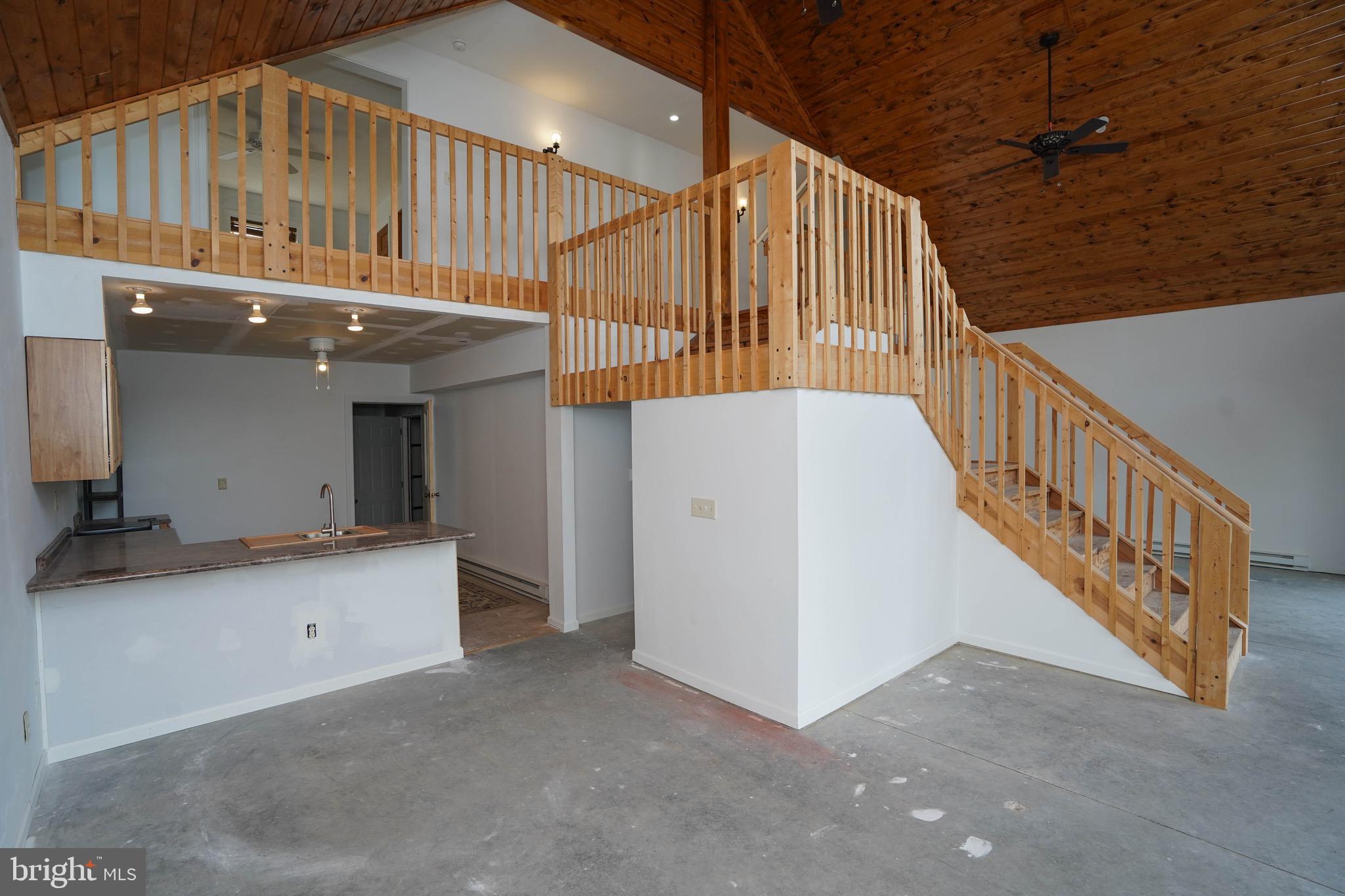 387 Pinnacle Dr
