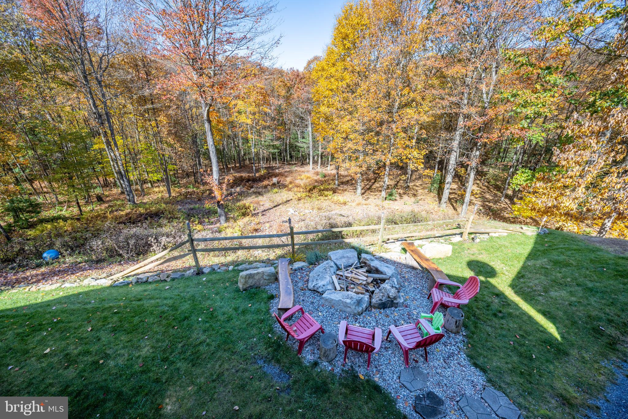 387 Pinnacle Dr