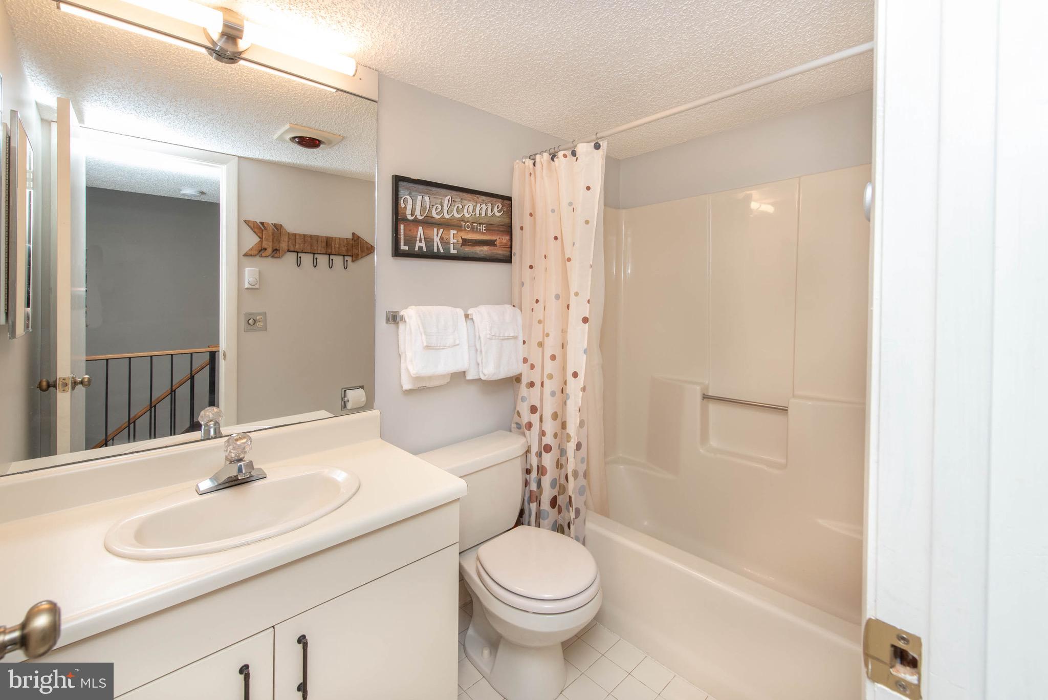 10 Bright Passage Rd #1a