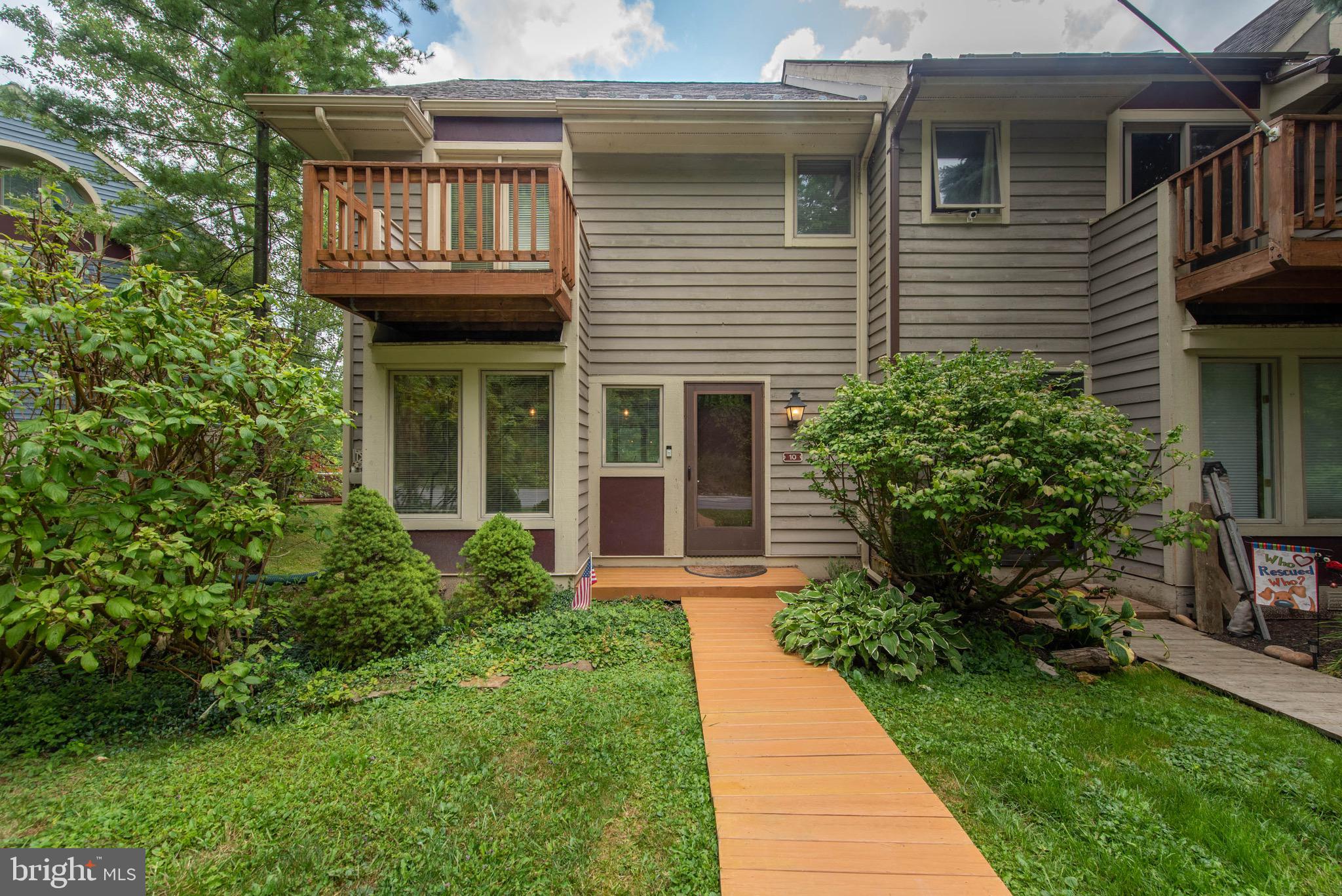 10 Bright Passage Rd #1a