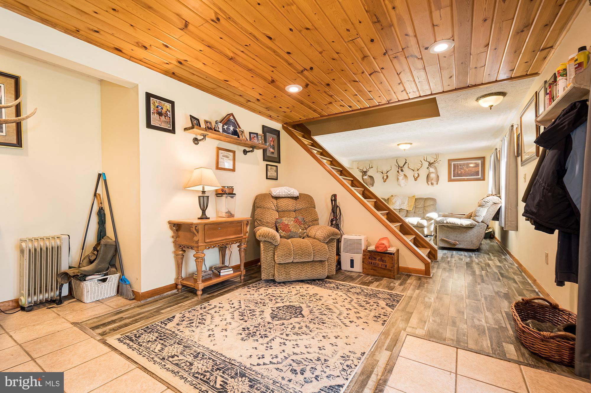724 Fort Hill Rd
