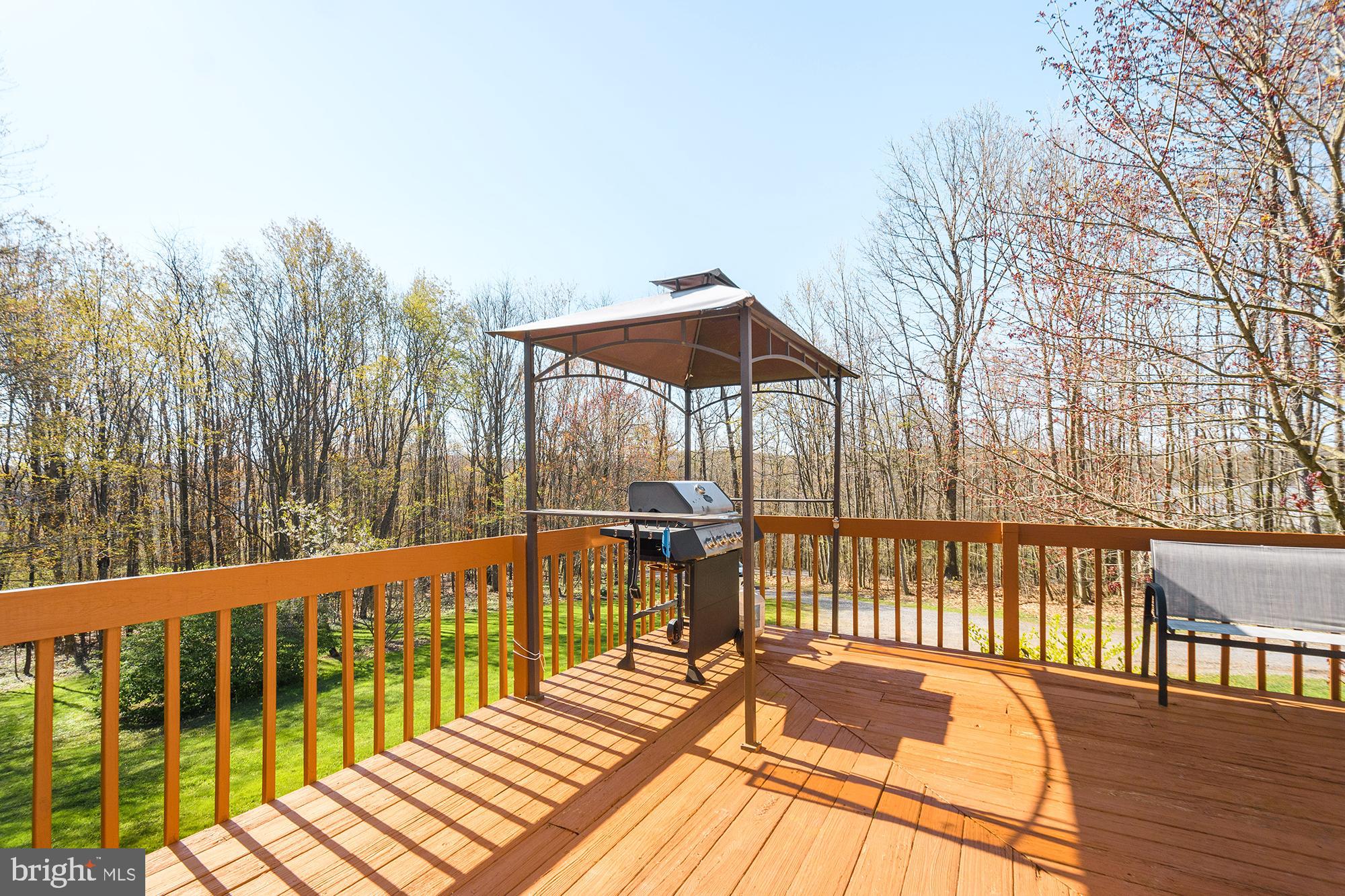 724 Fort Hill Rd