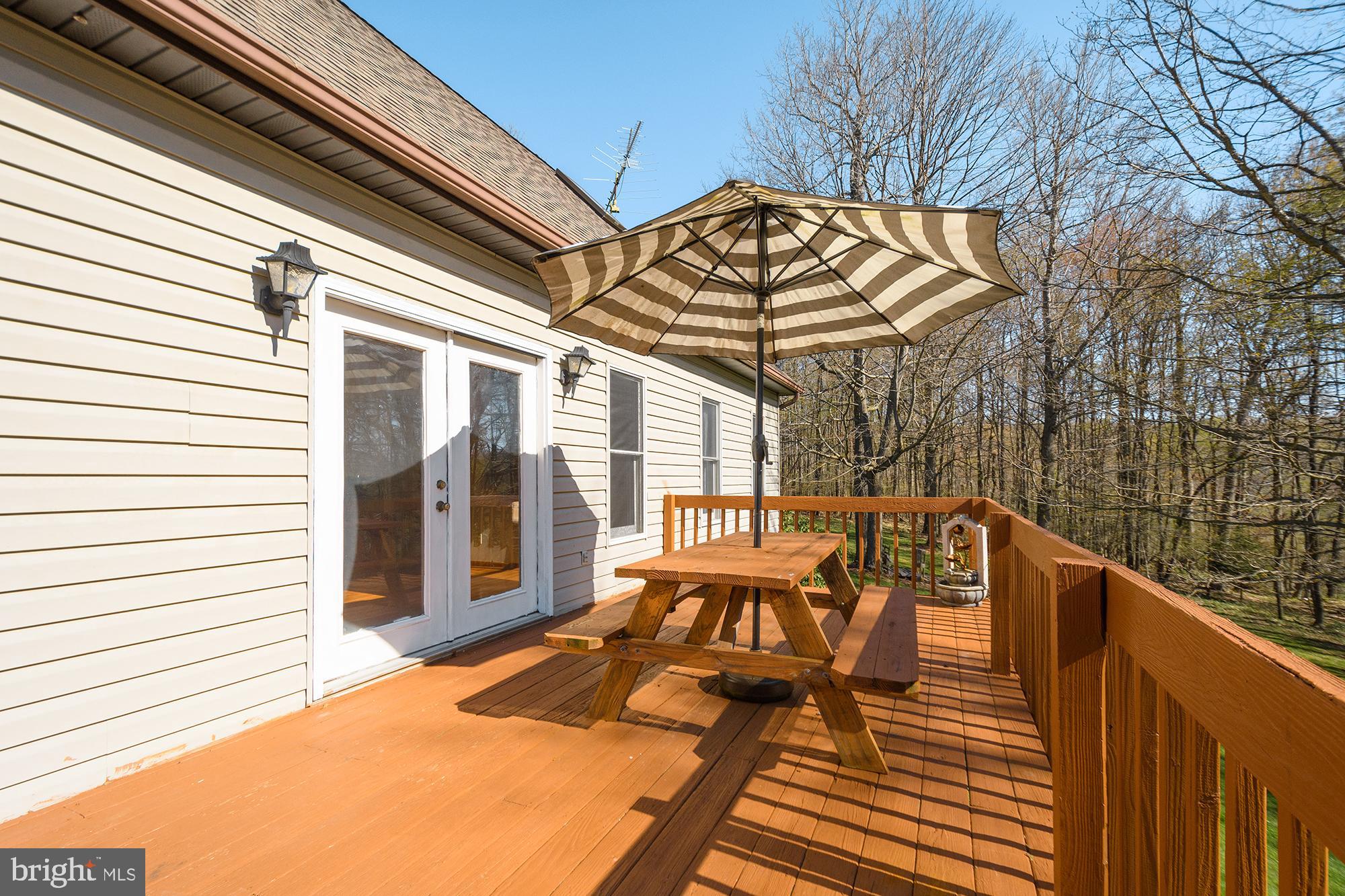 724 Fort Hill Rd