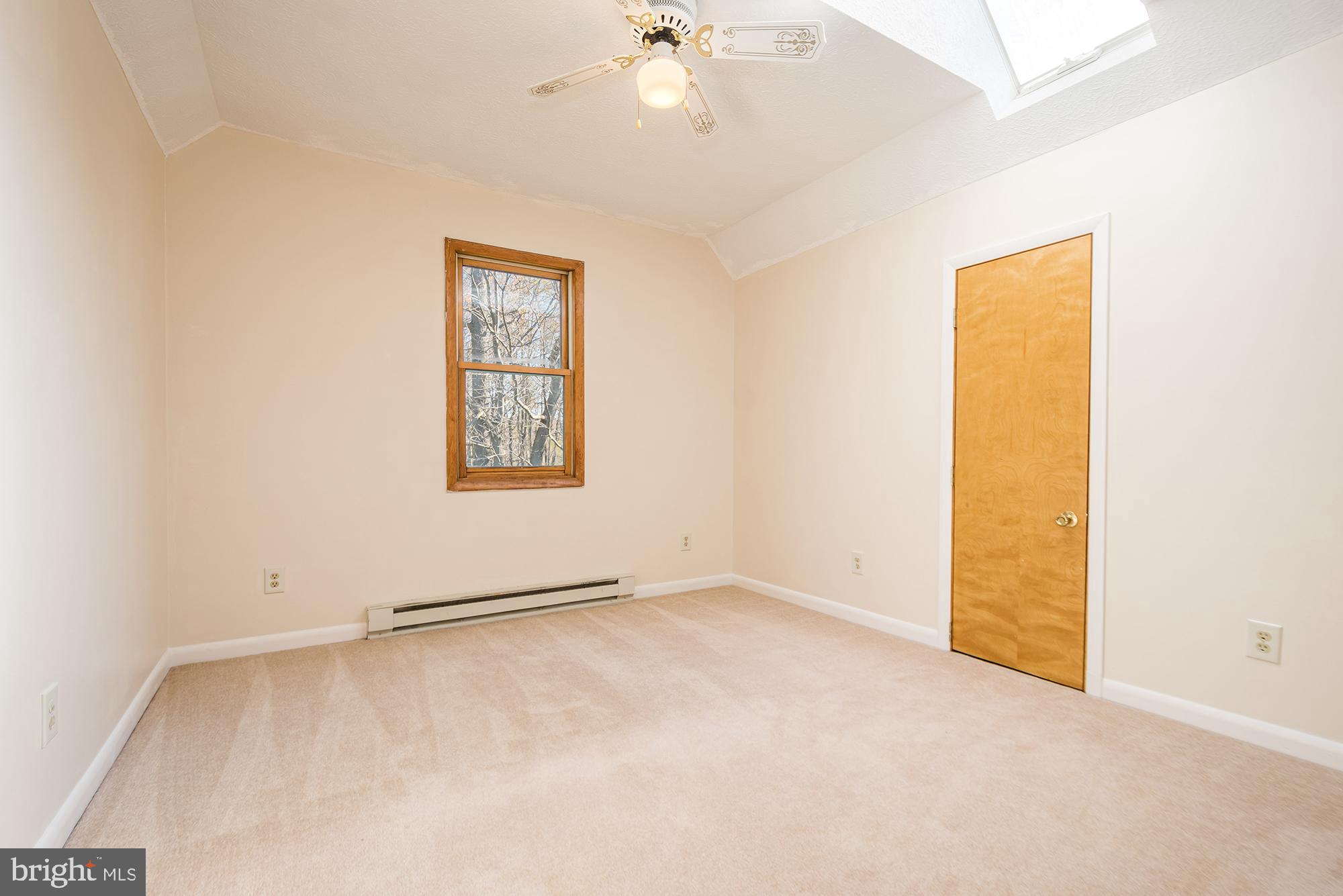 724 Fort Hill Rd