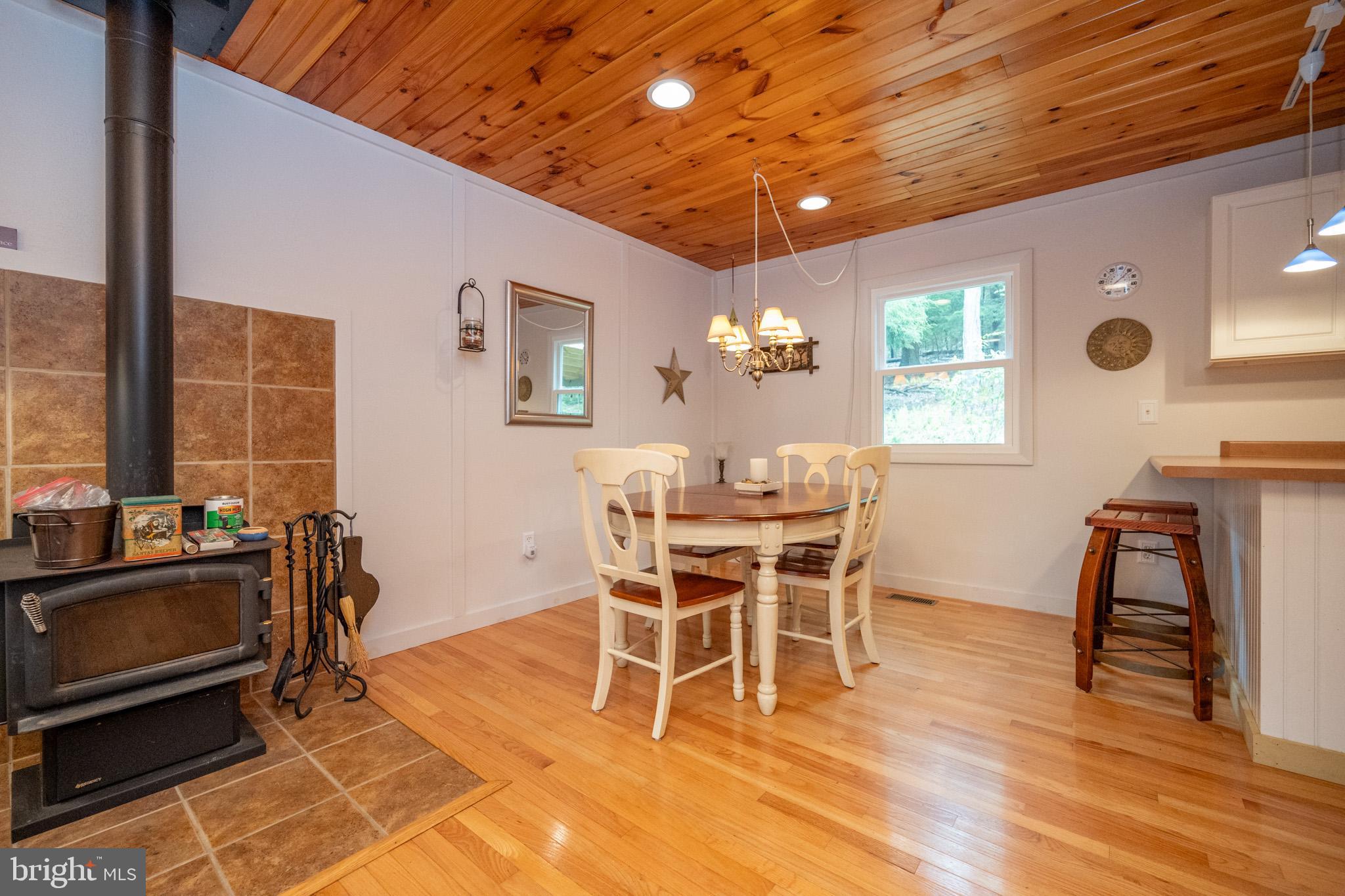 373 Hemlock Meadow Dr