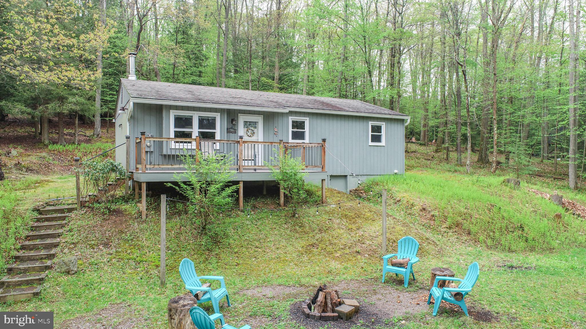 373 Hemlock Meadow Dr