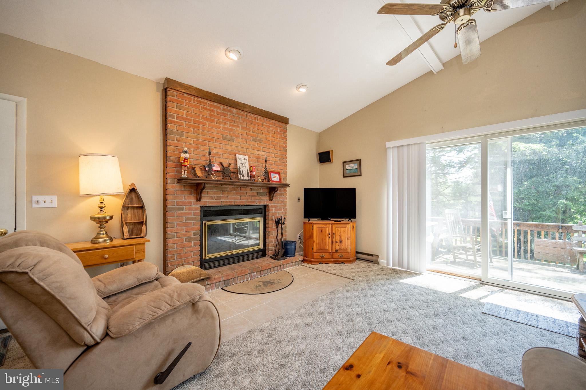 208 Upper Penn Point Dr