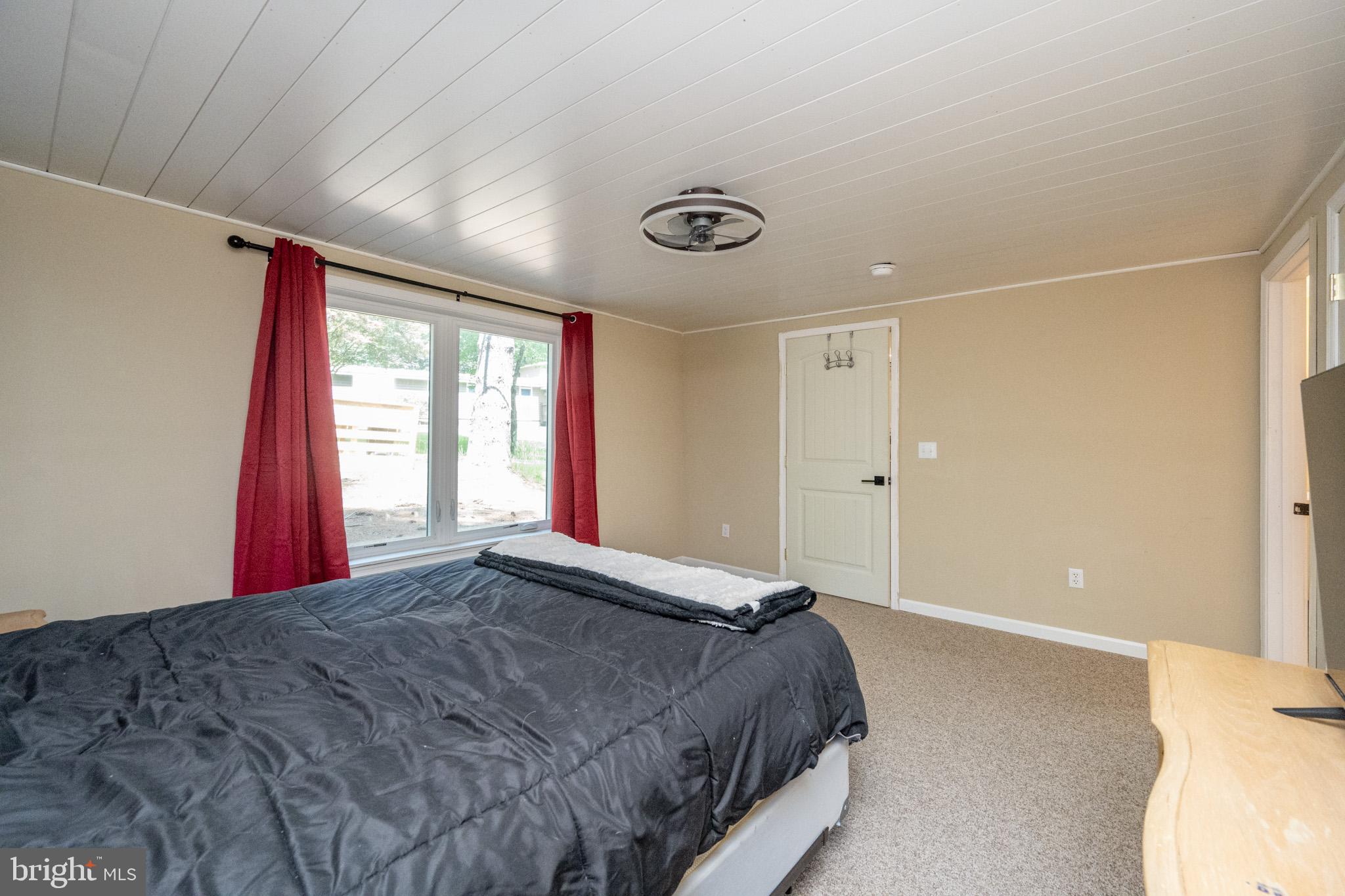 208 Upper Penn Point Dr