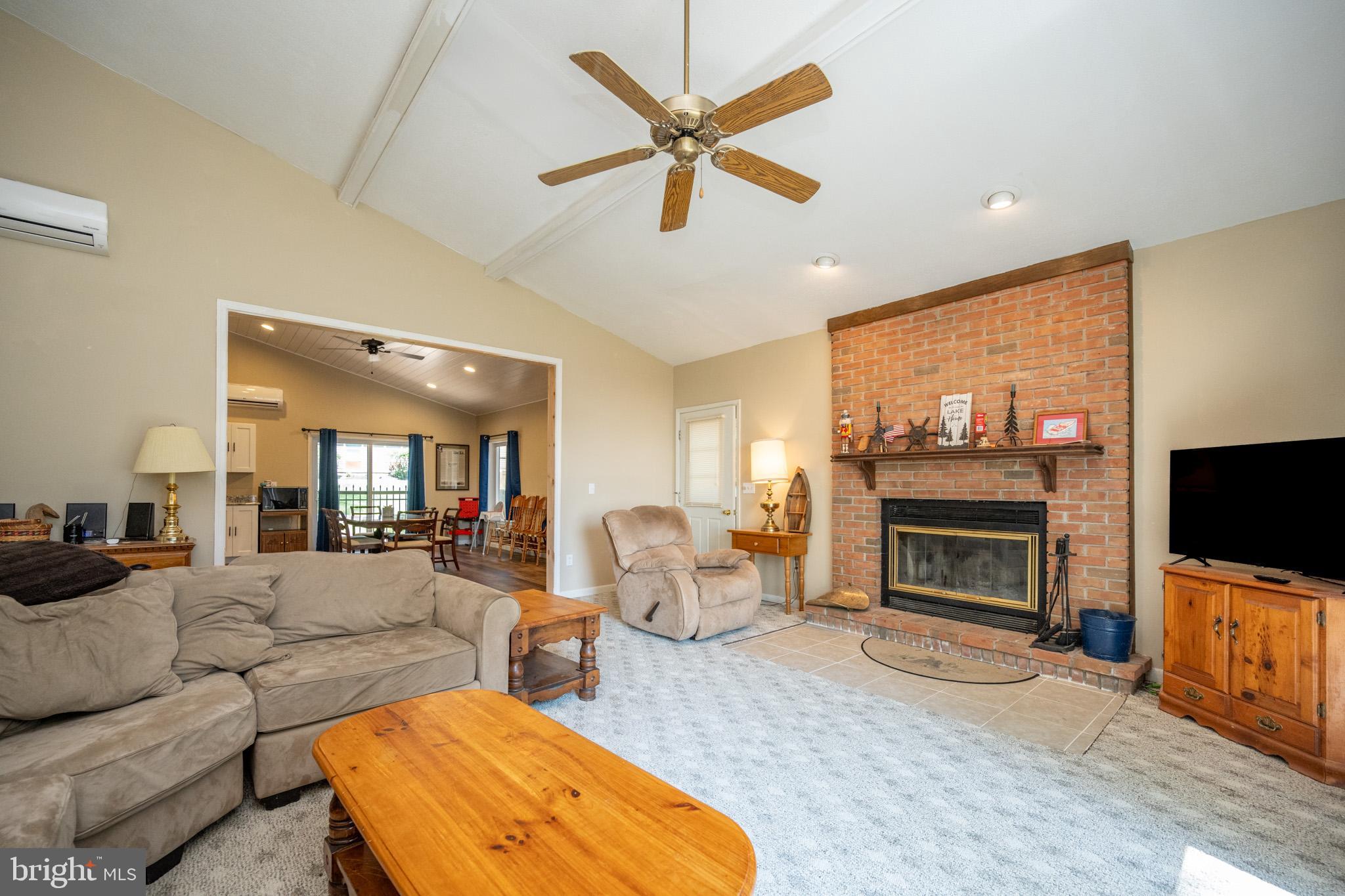 208 Upper Penn Point Dr