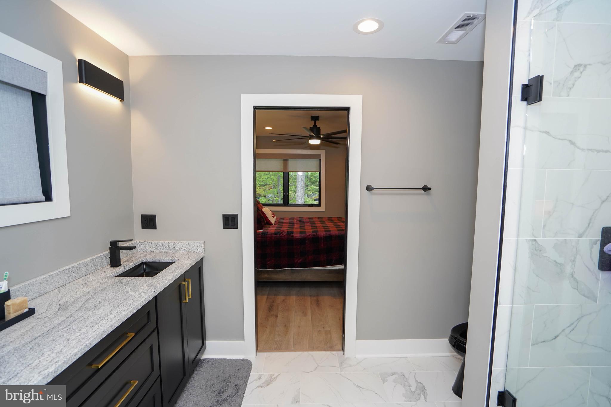 849 Glendale Rd