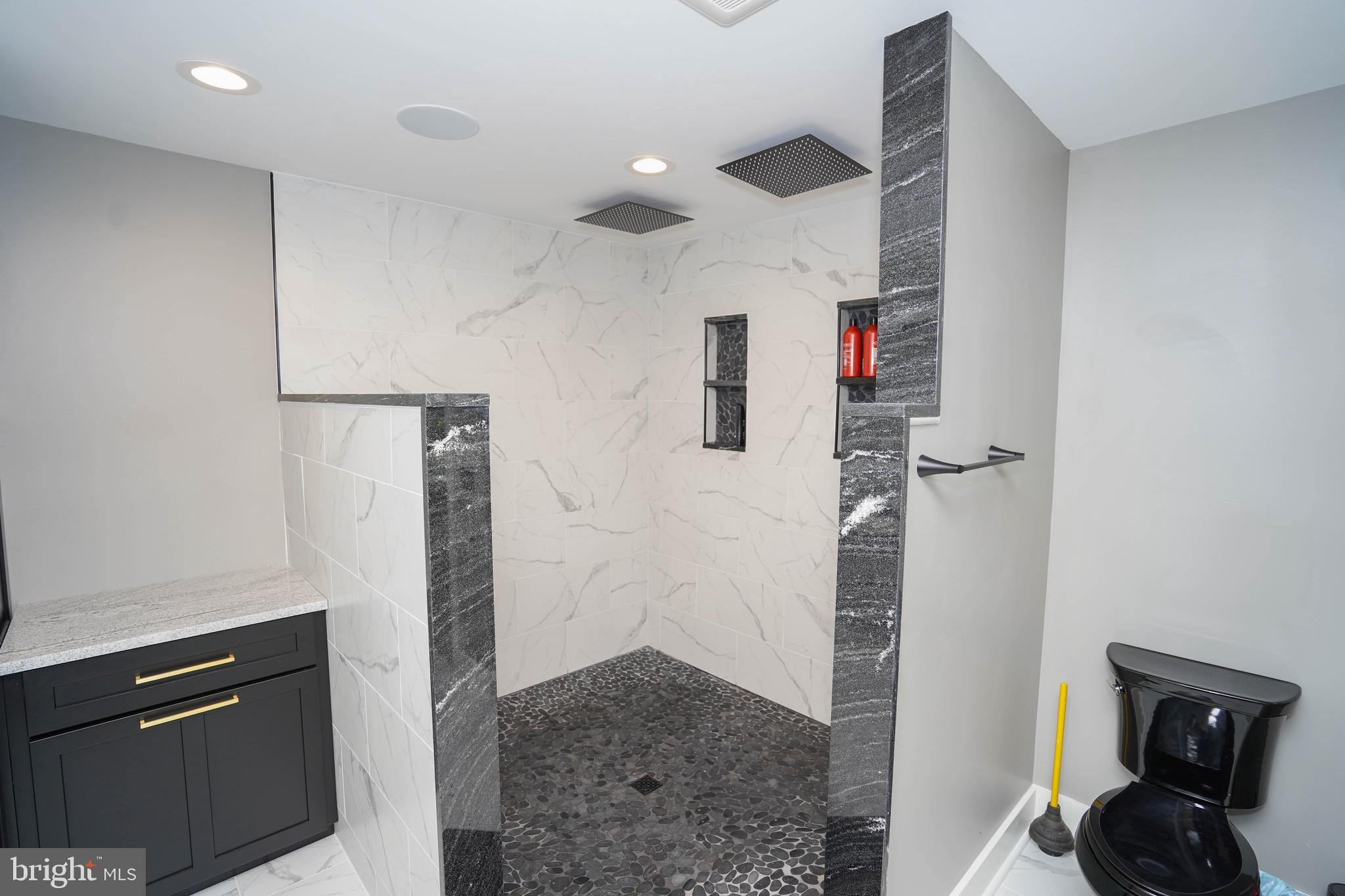849 Glendale Rd