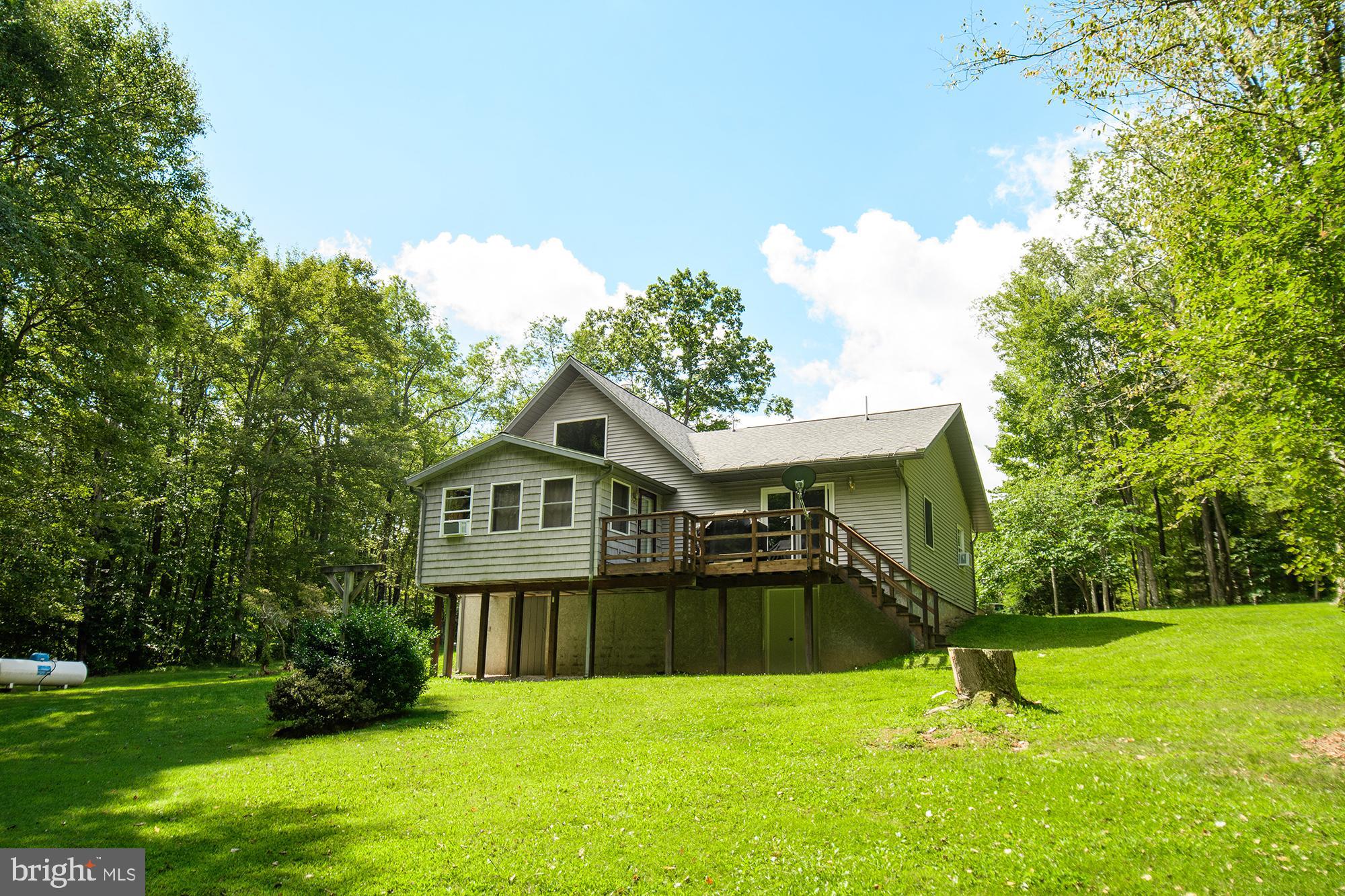 286 Hillcrest Dr