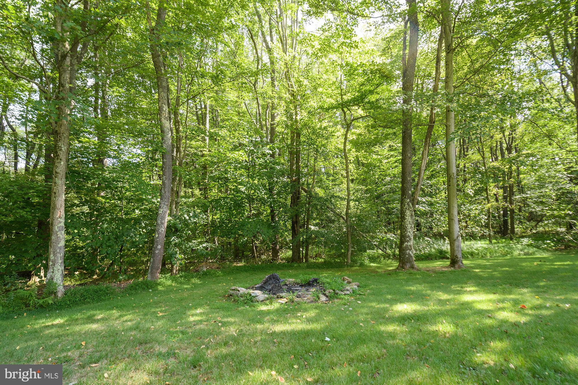 286 Hillcrest Dr