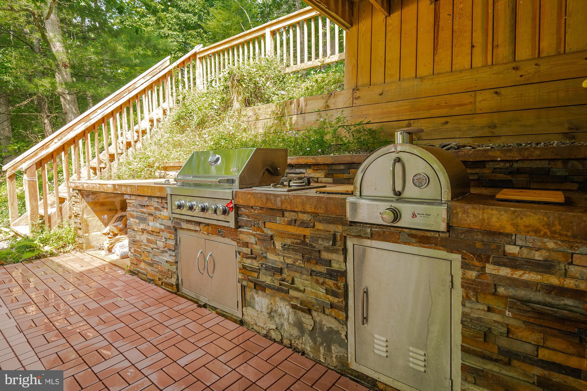 1610 Glendale Rd