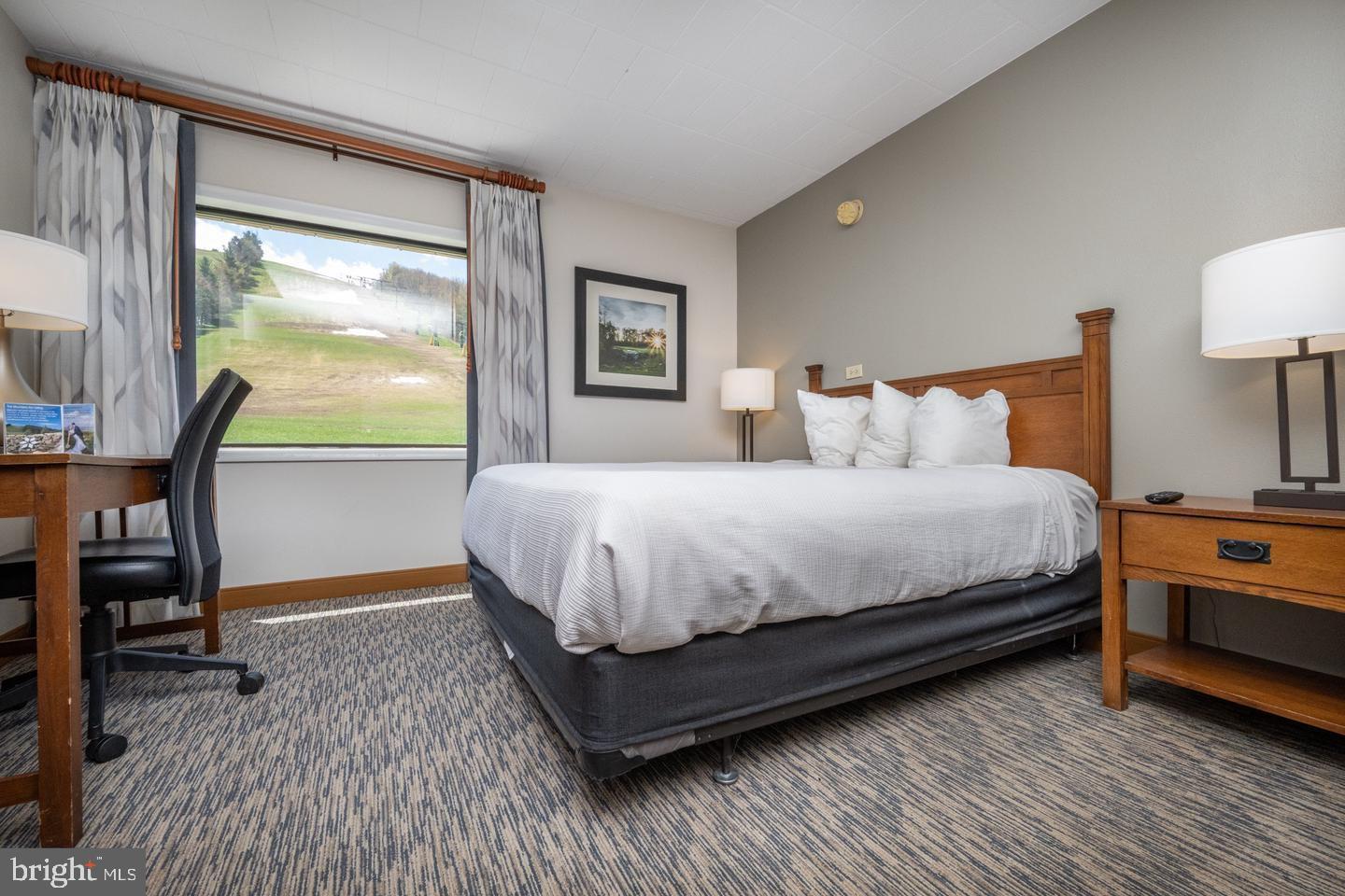 290 Marsh Hill Rd #118a