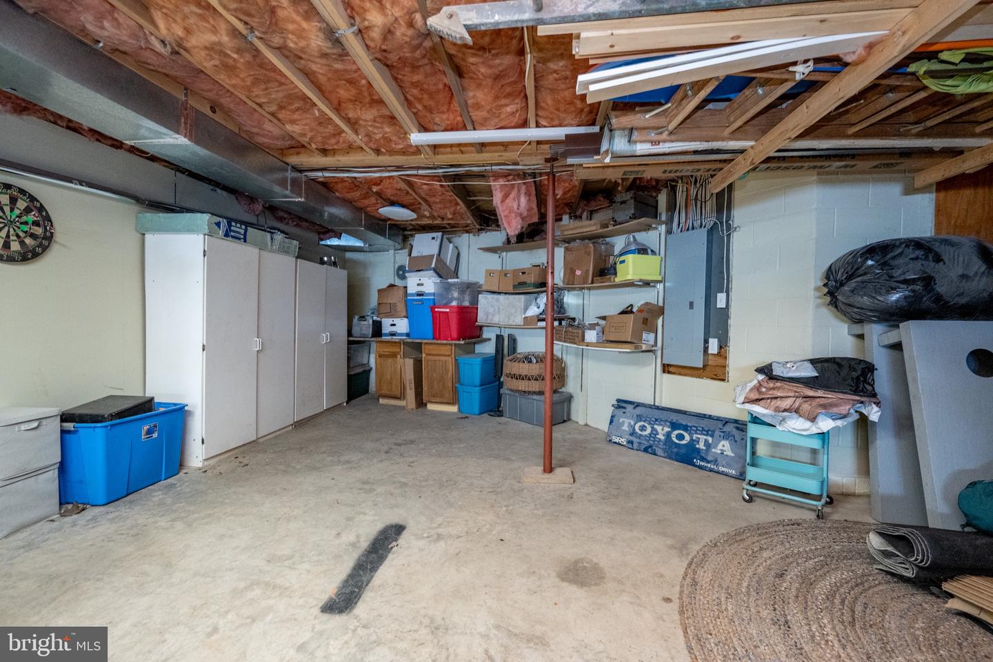 621 Paradise Hts