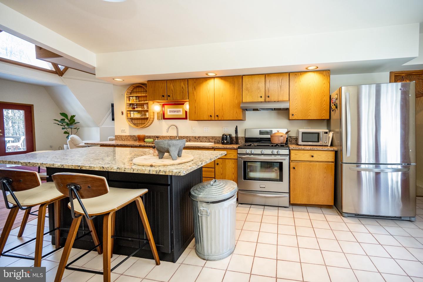 621 Paradise Hts