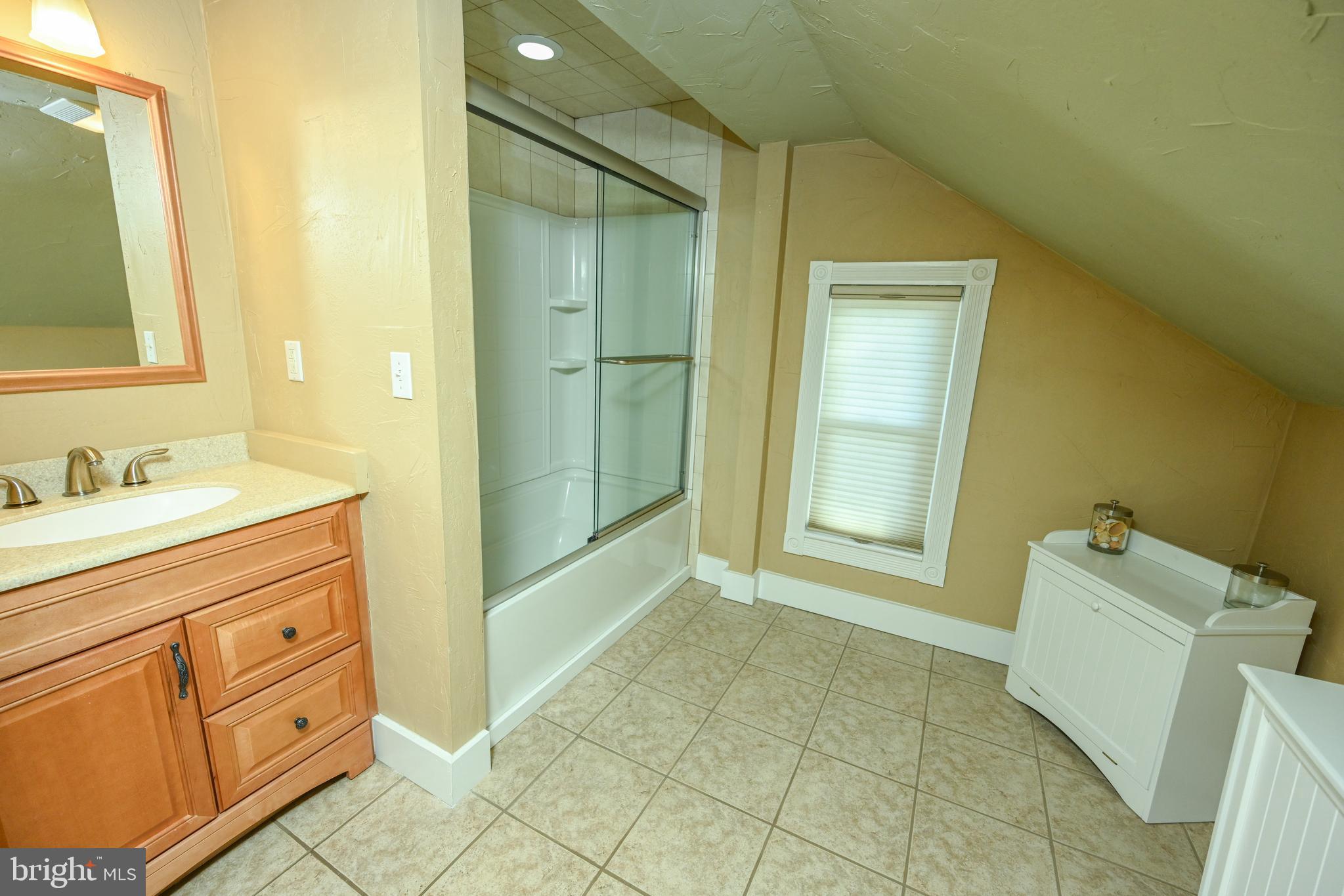 887 Deep Creek Dr #7