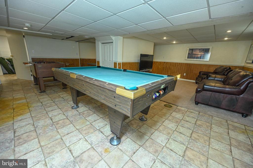 887 Deep Creek Dr #7