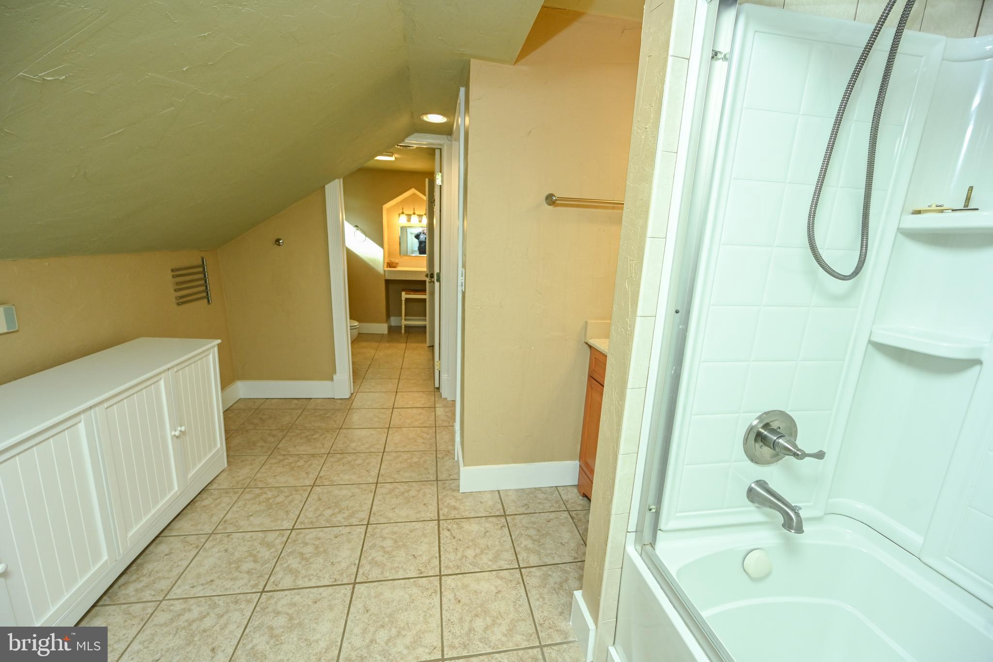 887 Deep Creek Dr #7