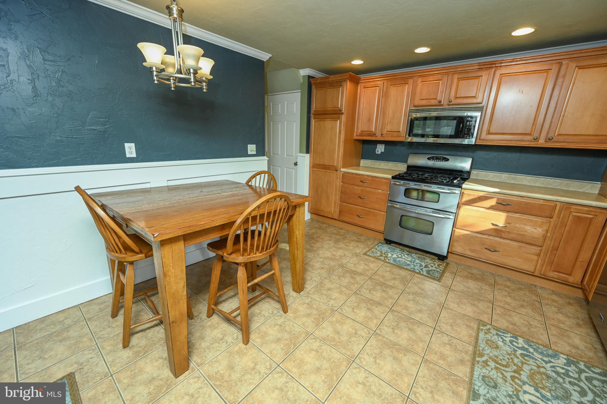 887 Deep Creek Dr #7