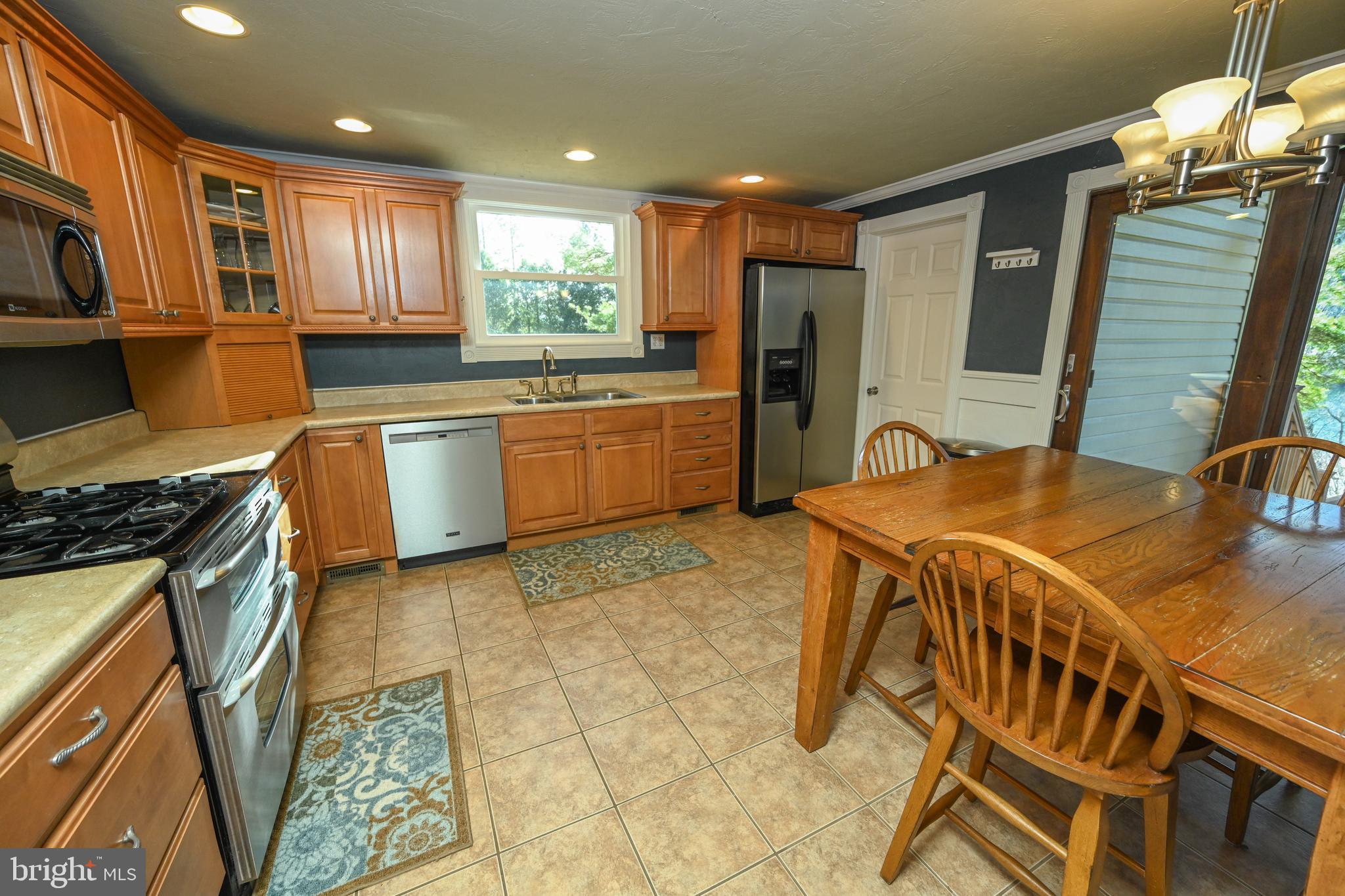 887 Deep Creek Dr #7