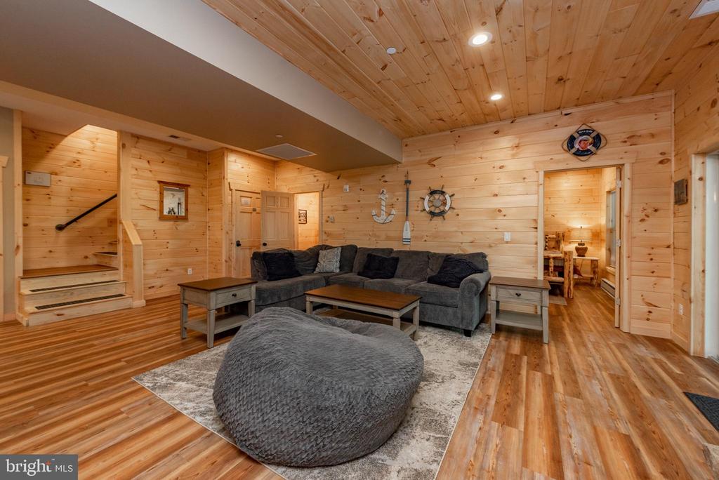 93 Skippers Point Rd