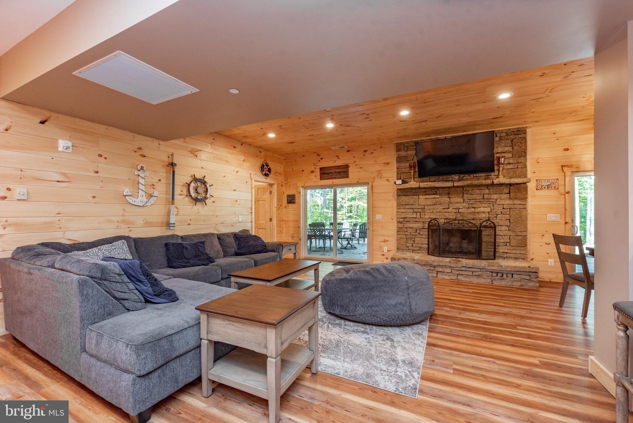 93 Skippers Point Rd