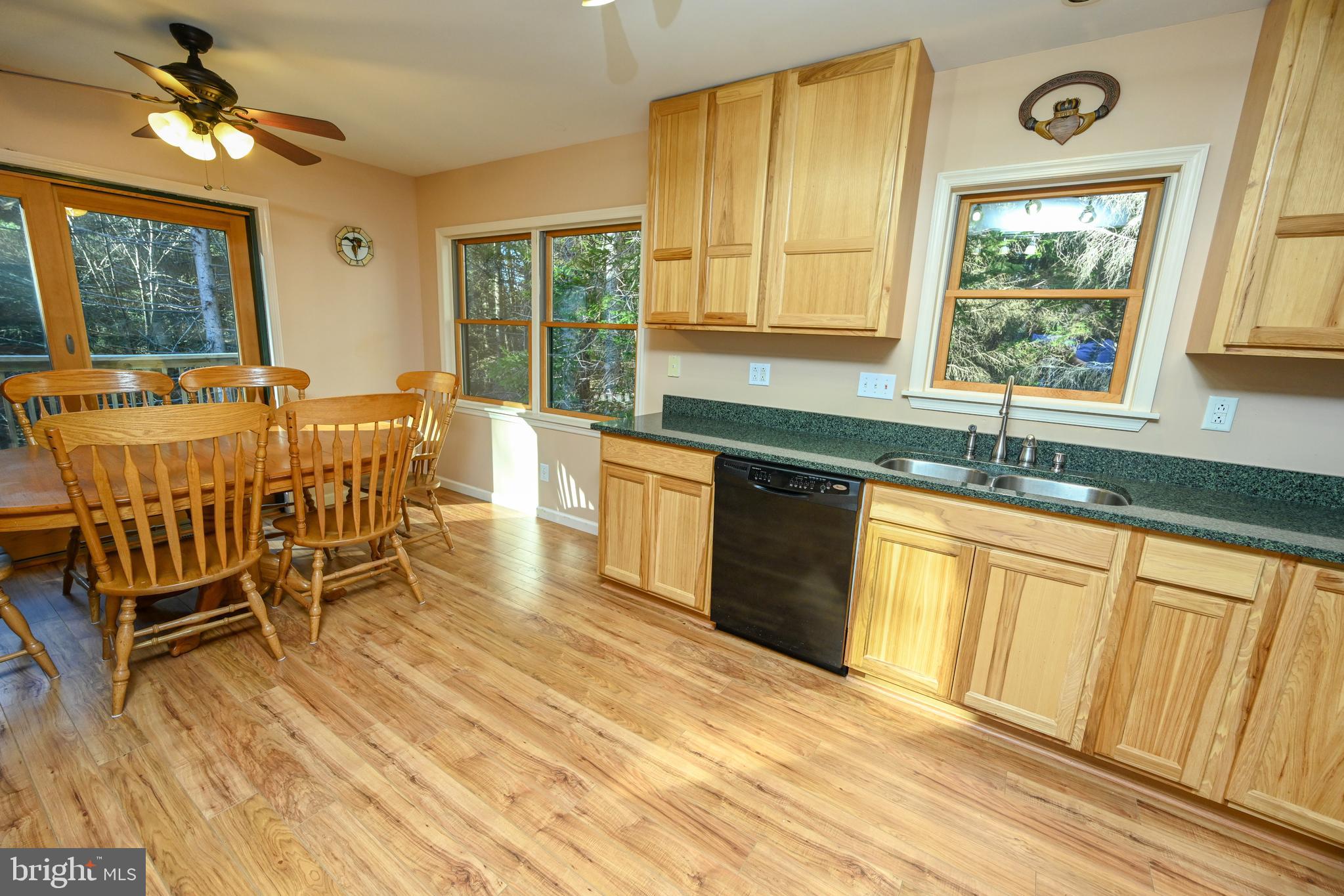 84 Lodge Cir