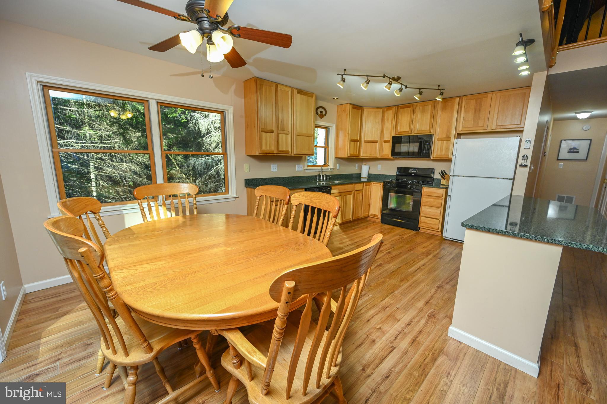 84 Lodge Cir