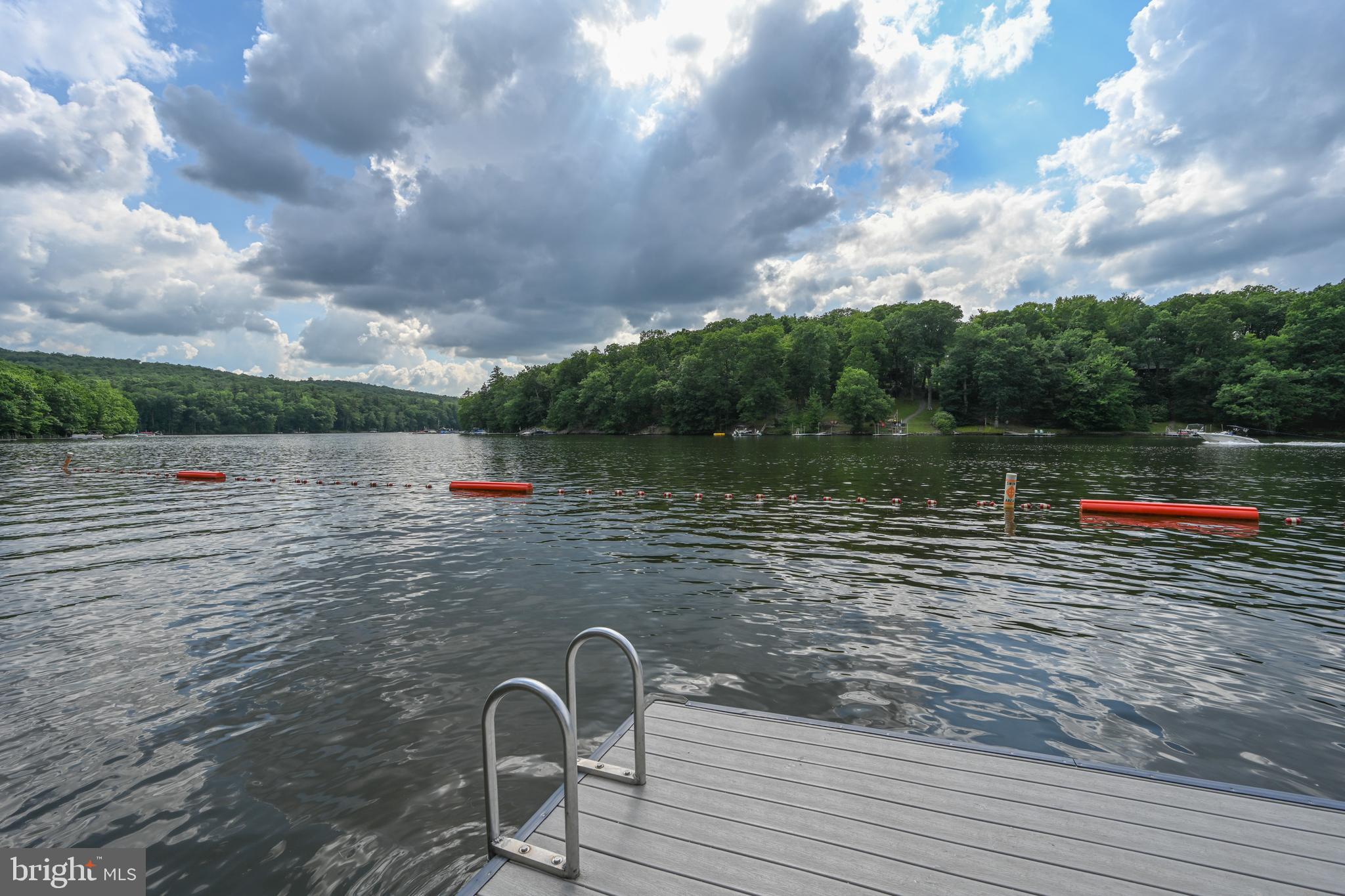 84 Lodge Cir