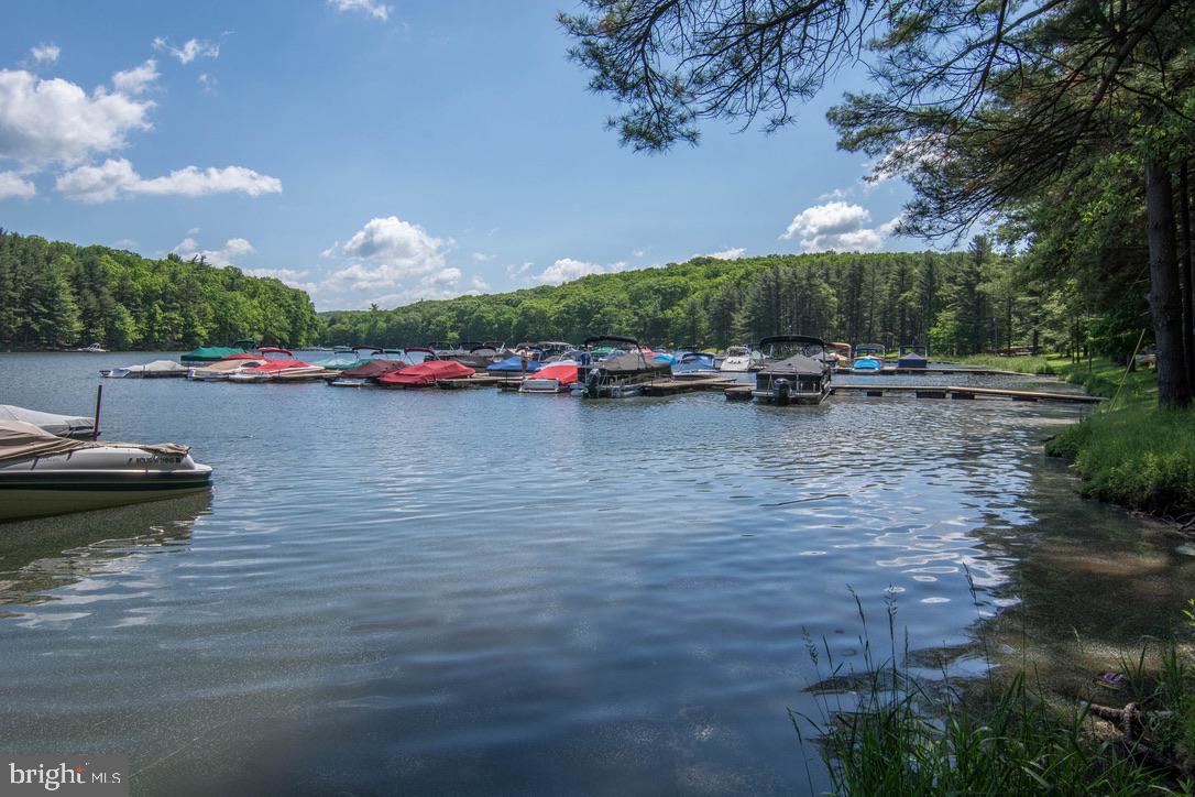 84 Lodge Cir