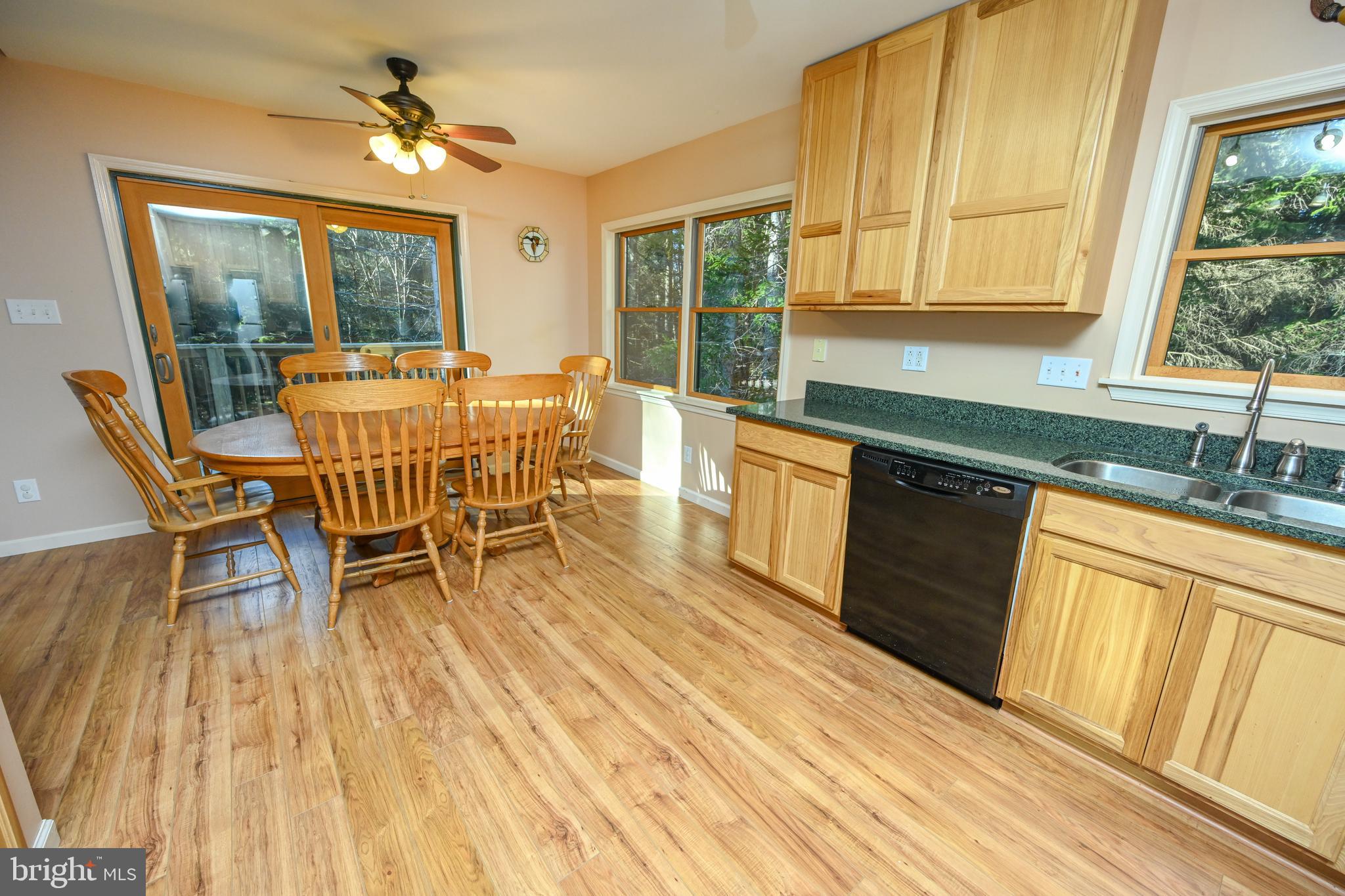 84 Lodge Cir
