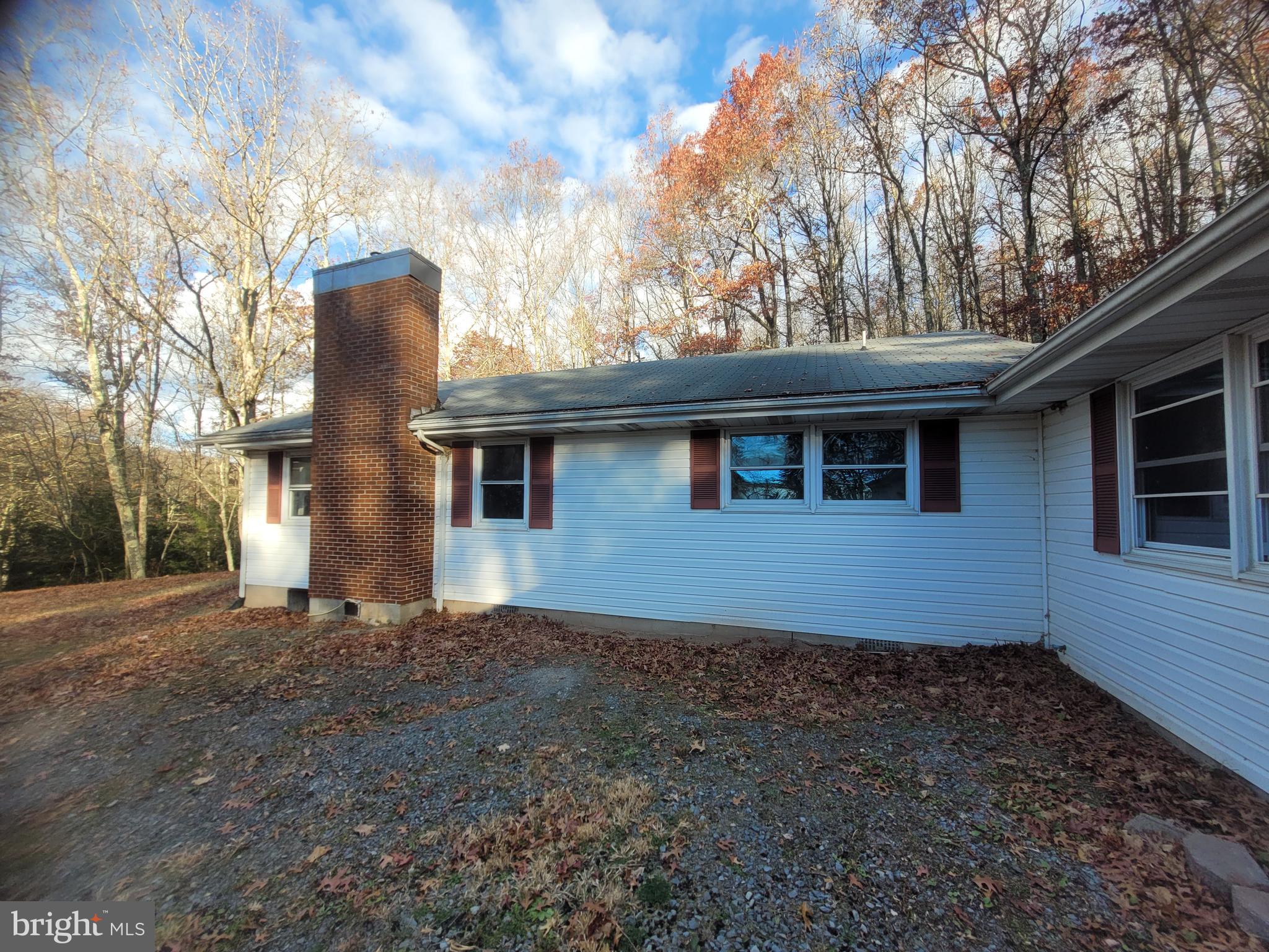 405 Sunnyside Rd