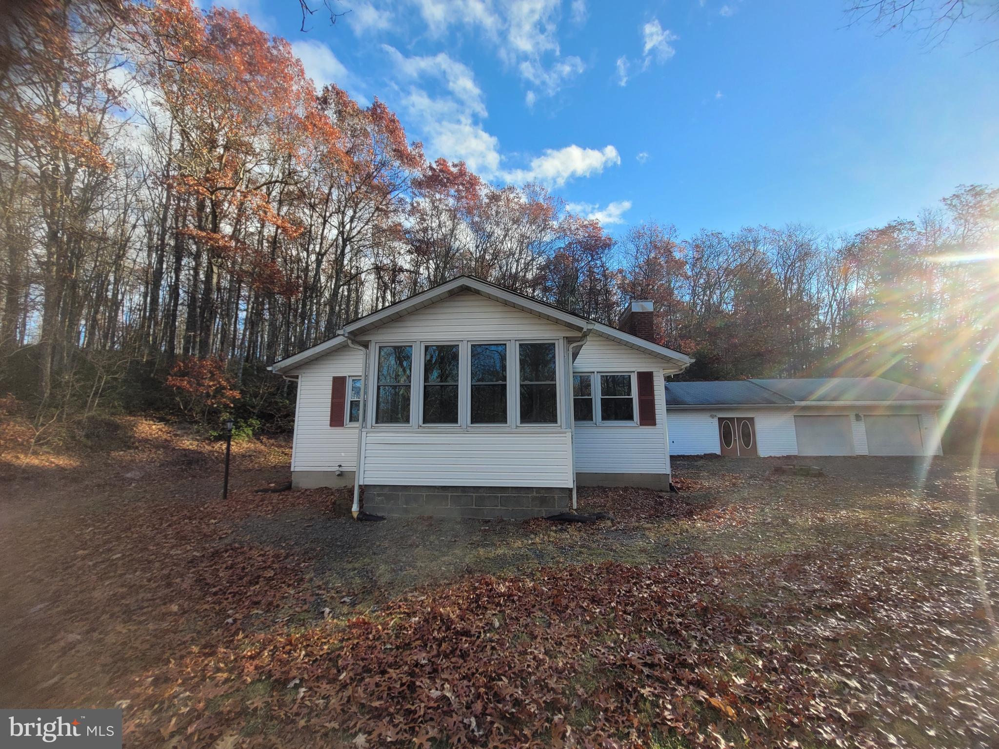 405 Sunnyside Rd